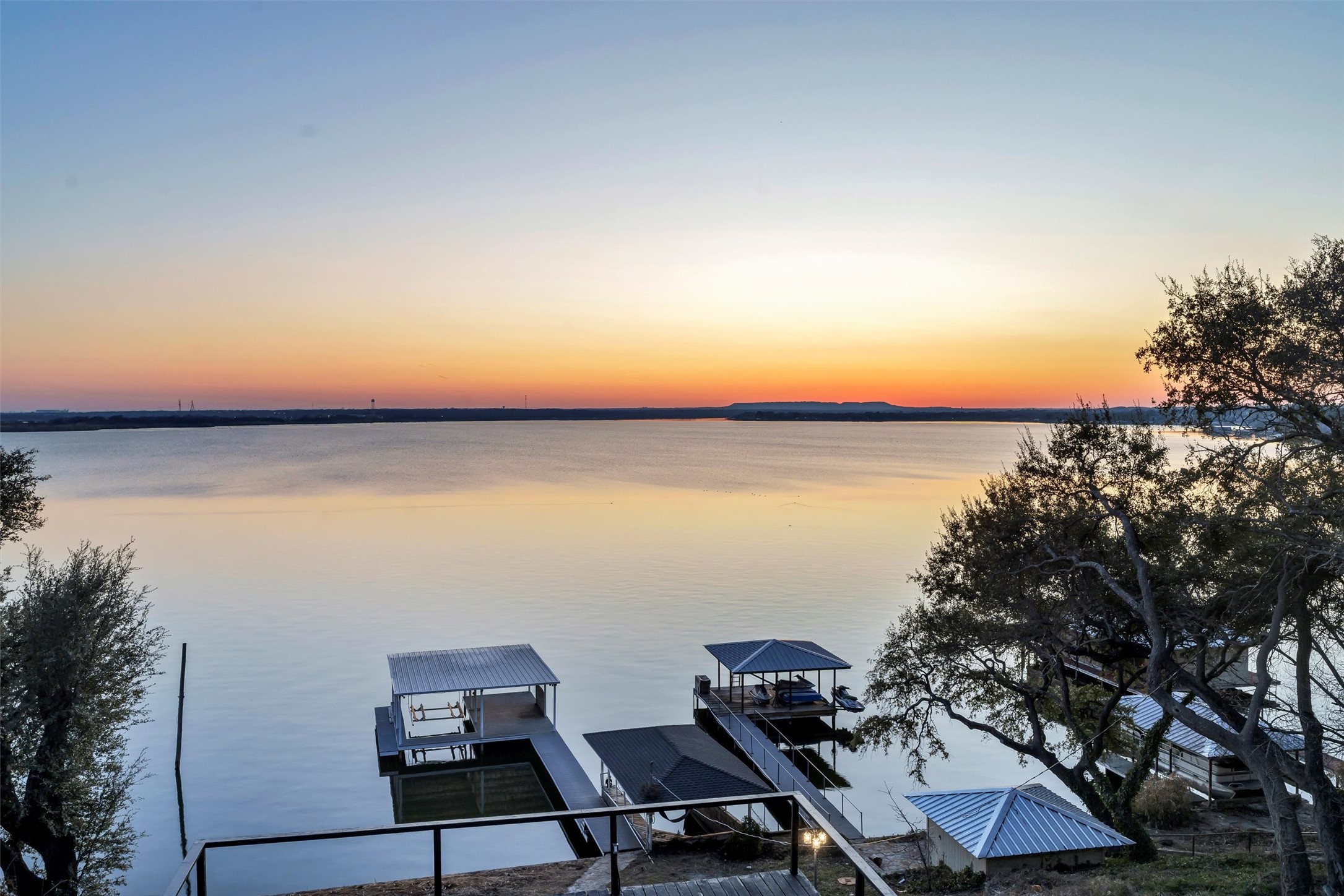 5300 Comanche Vista Trail