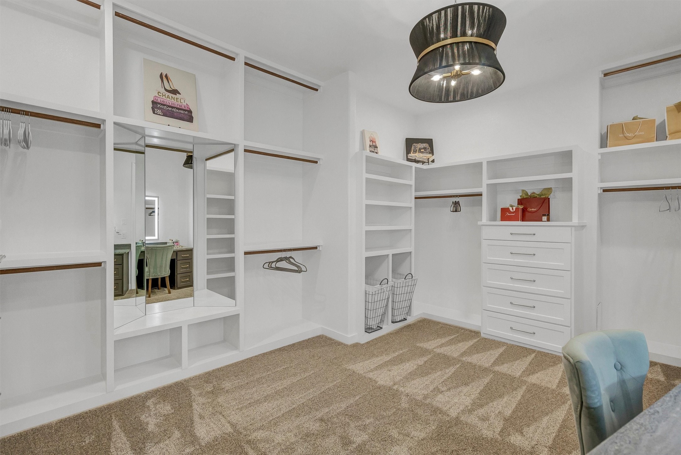 231 Nueces Trail