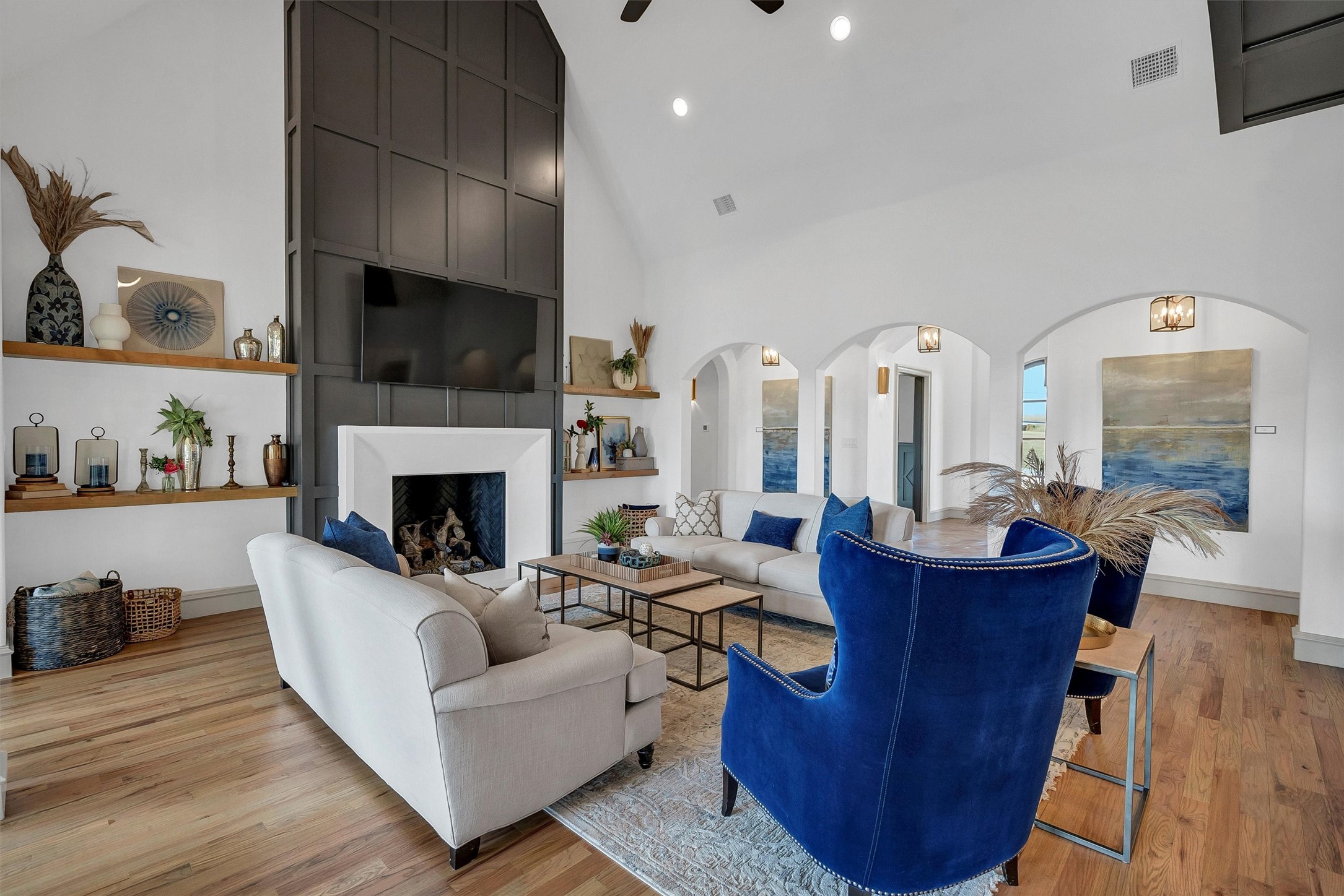 231 Nueces Trail