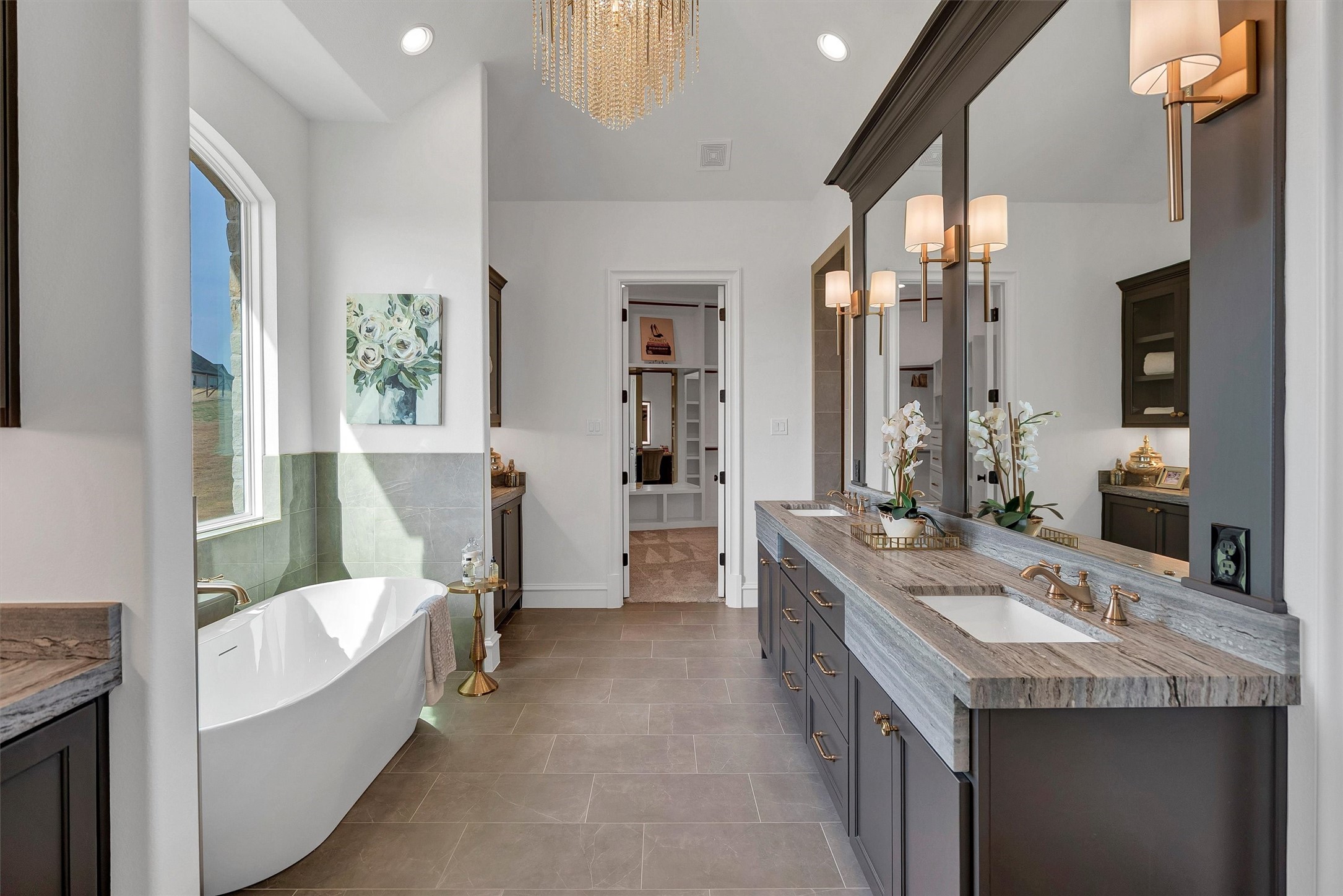 231 Nueces Trail