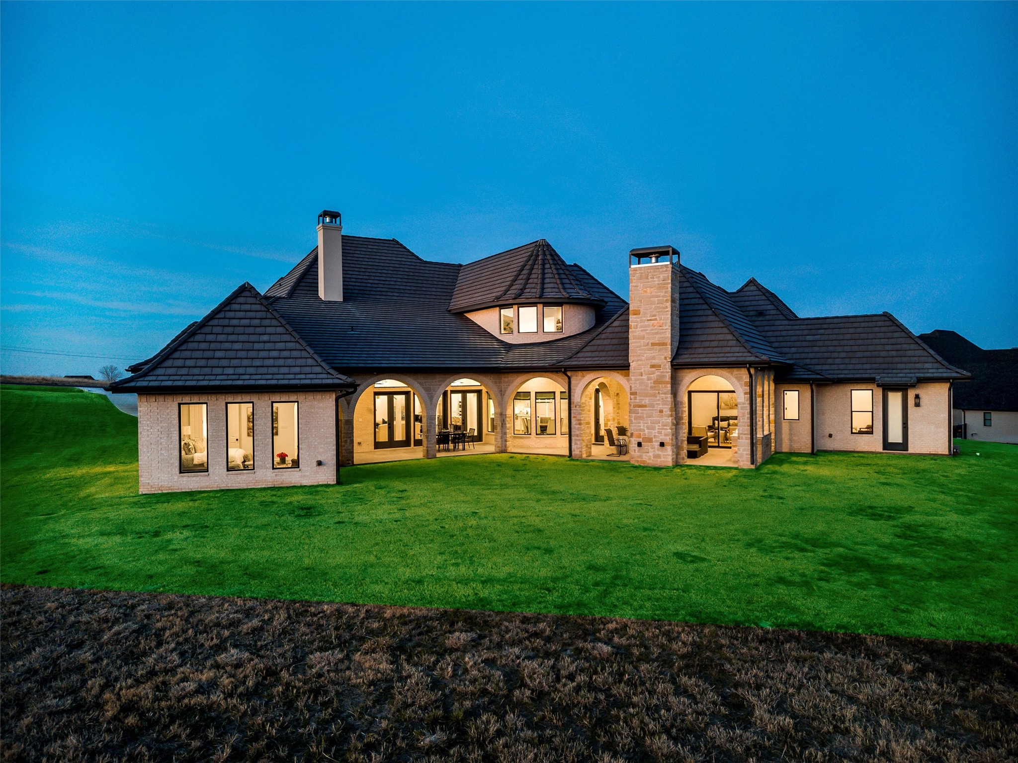 231 Nueces Trail