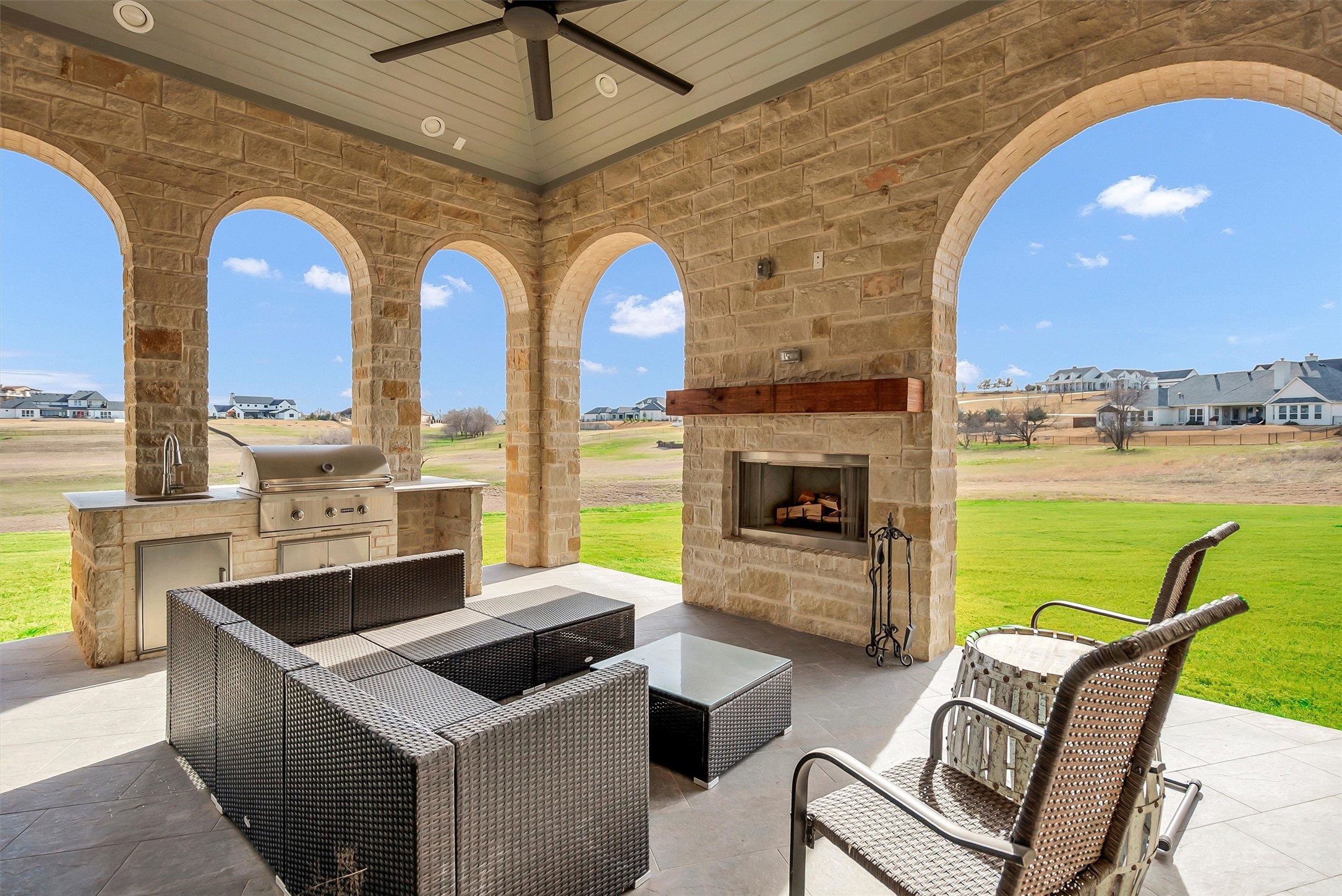231 Nueces Trail