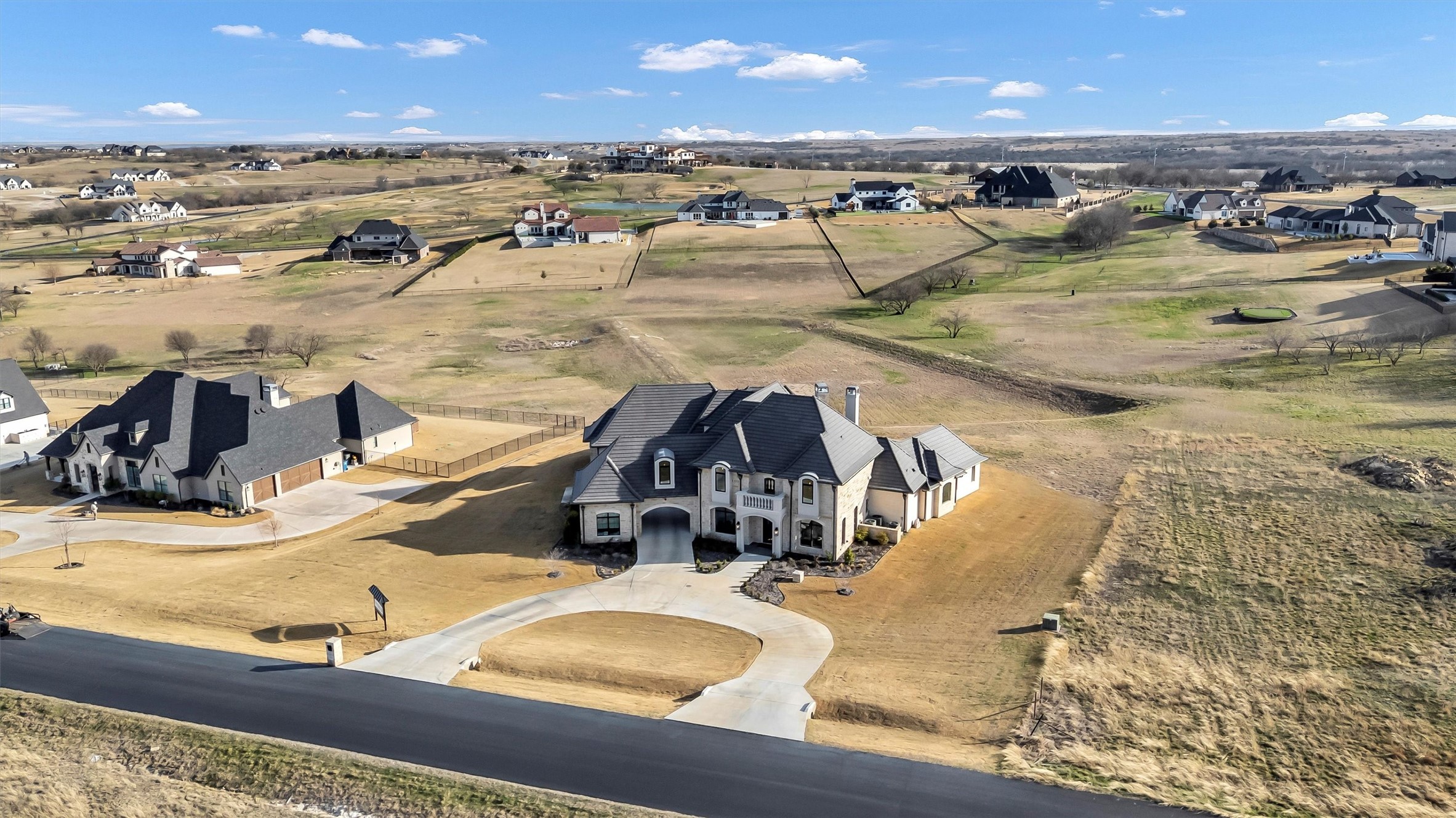 231 Nueces Trail