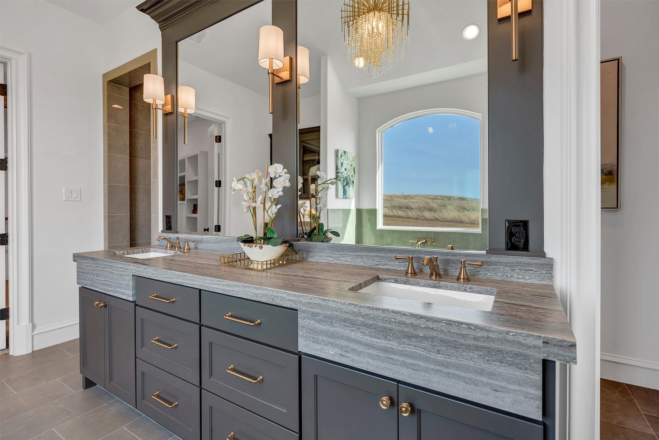 231 Nueces Trail