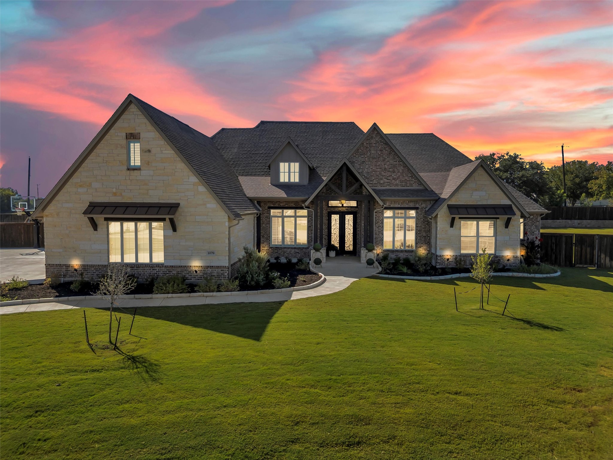 1079 Tobey Court