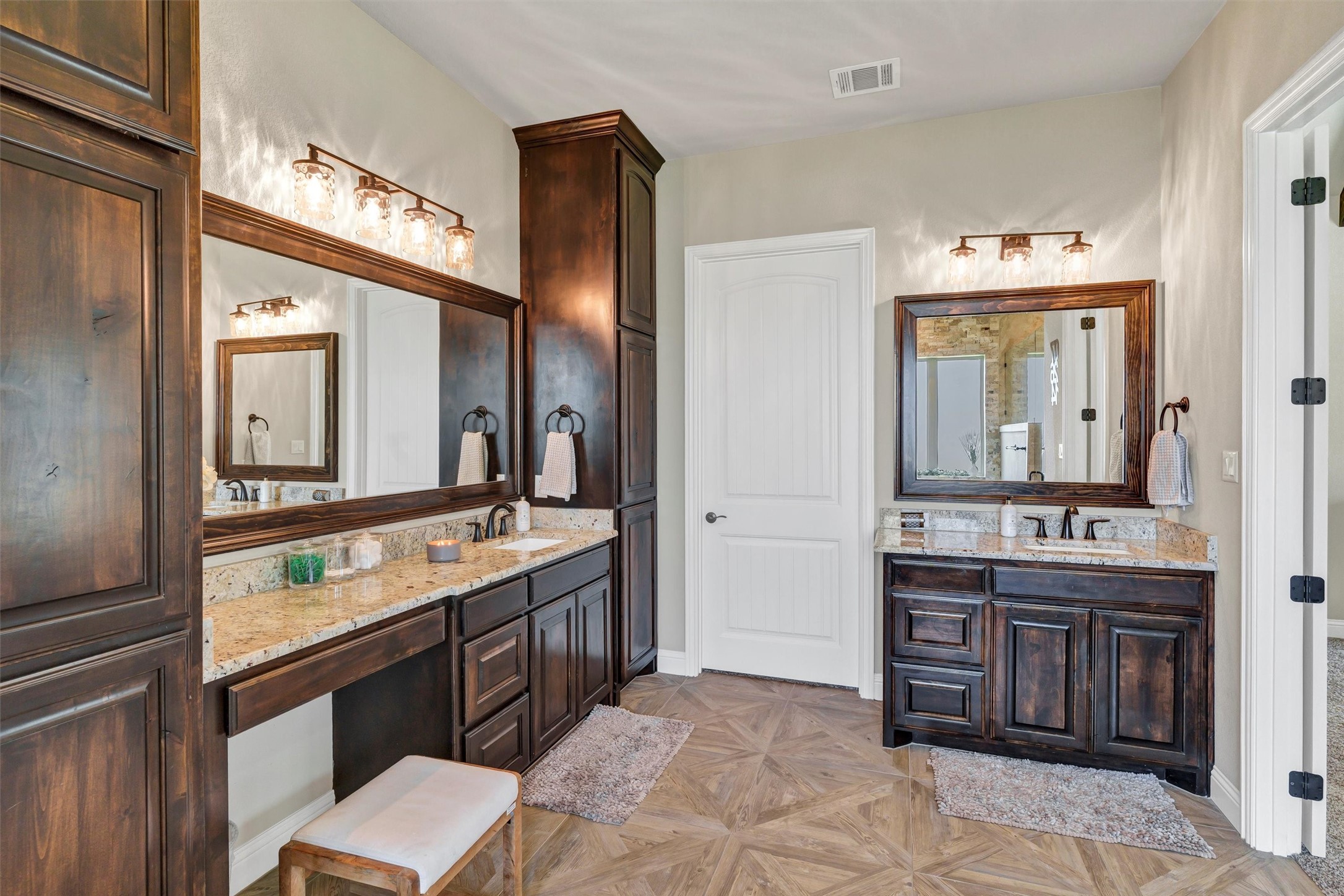 1079 Tobey Court