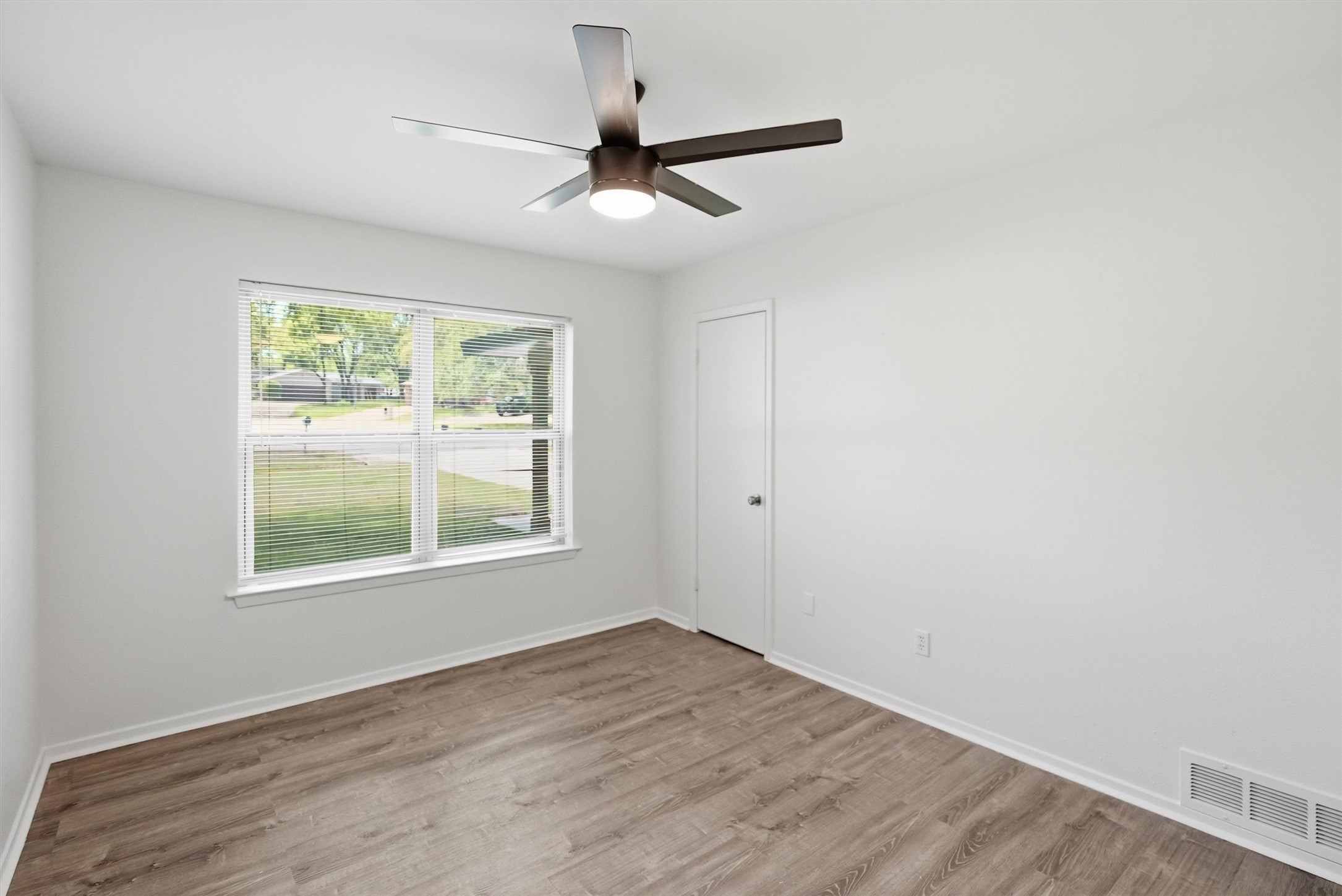 6106 Laredo Court
