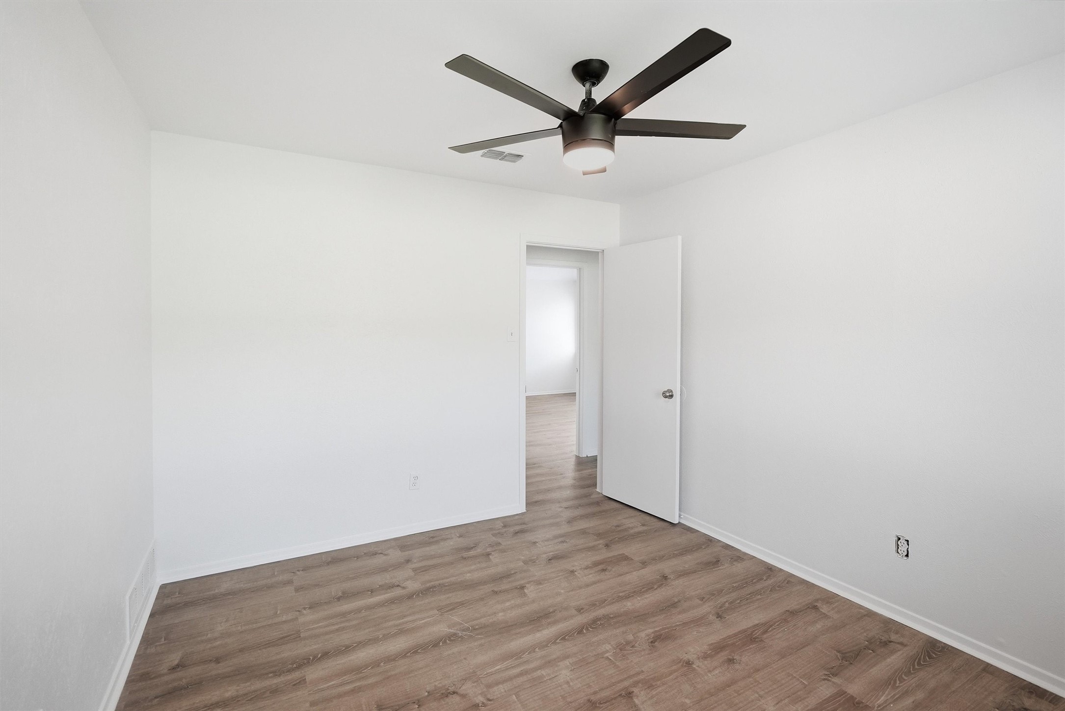 6106 Laredo Court