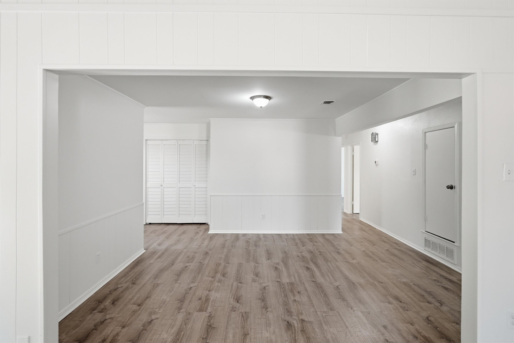 6106 Laredo Court