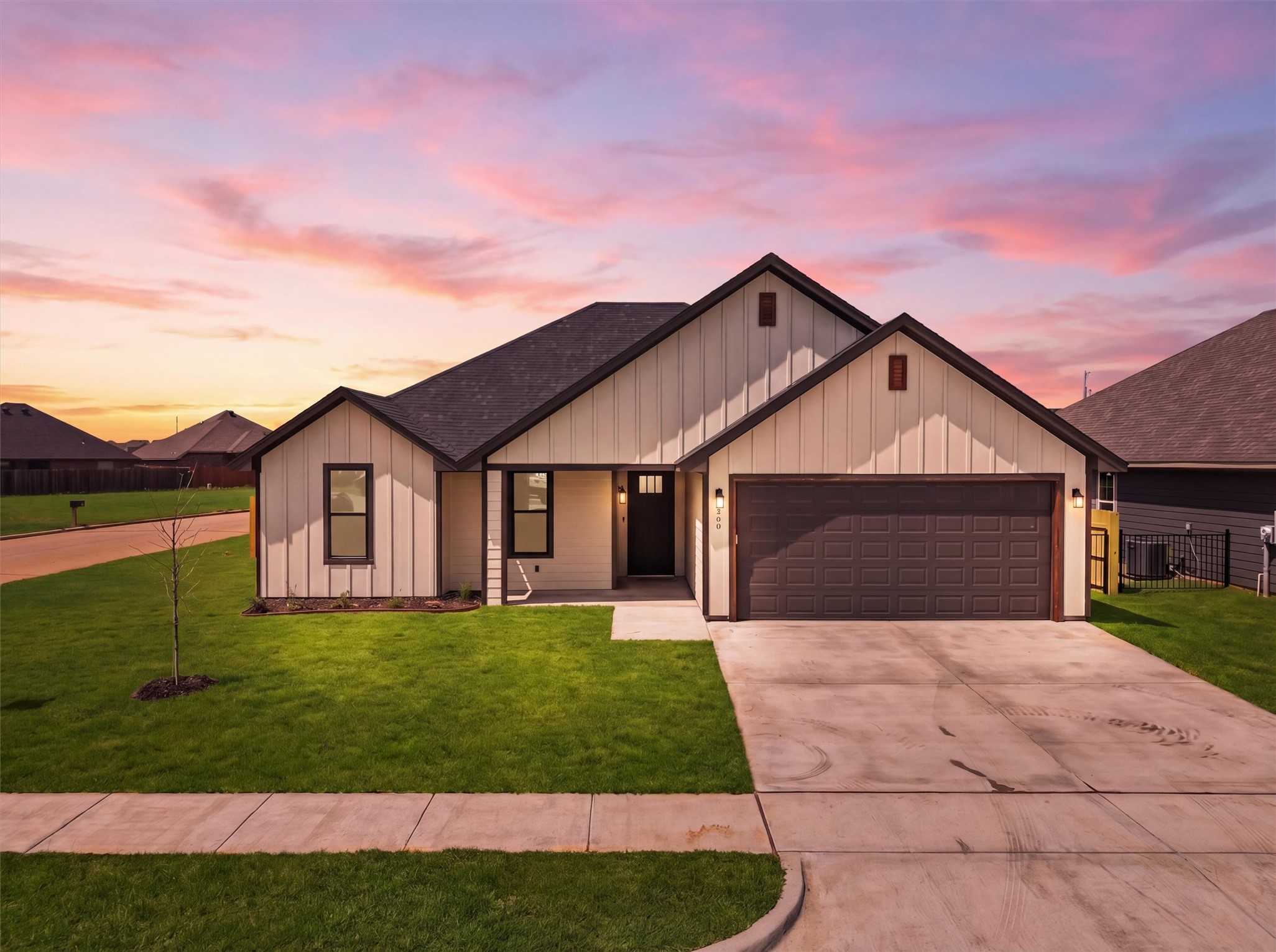 948 Huckleberry Lane