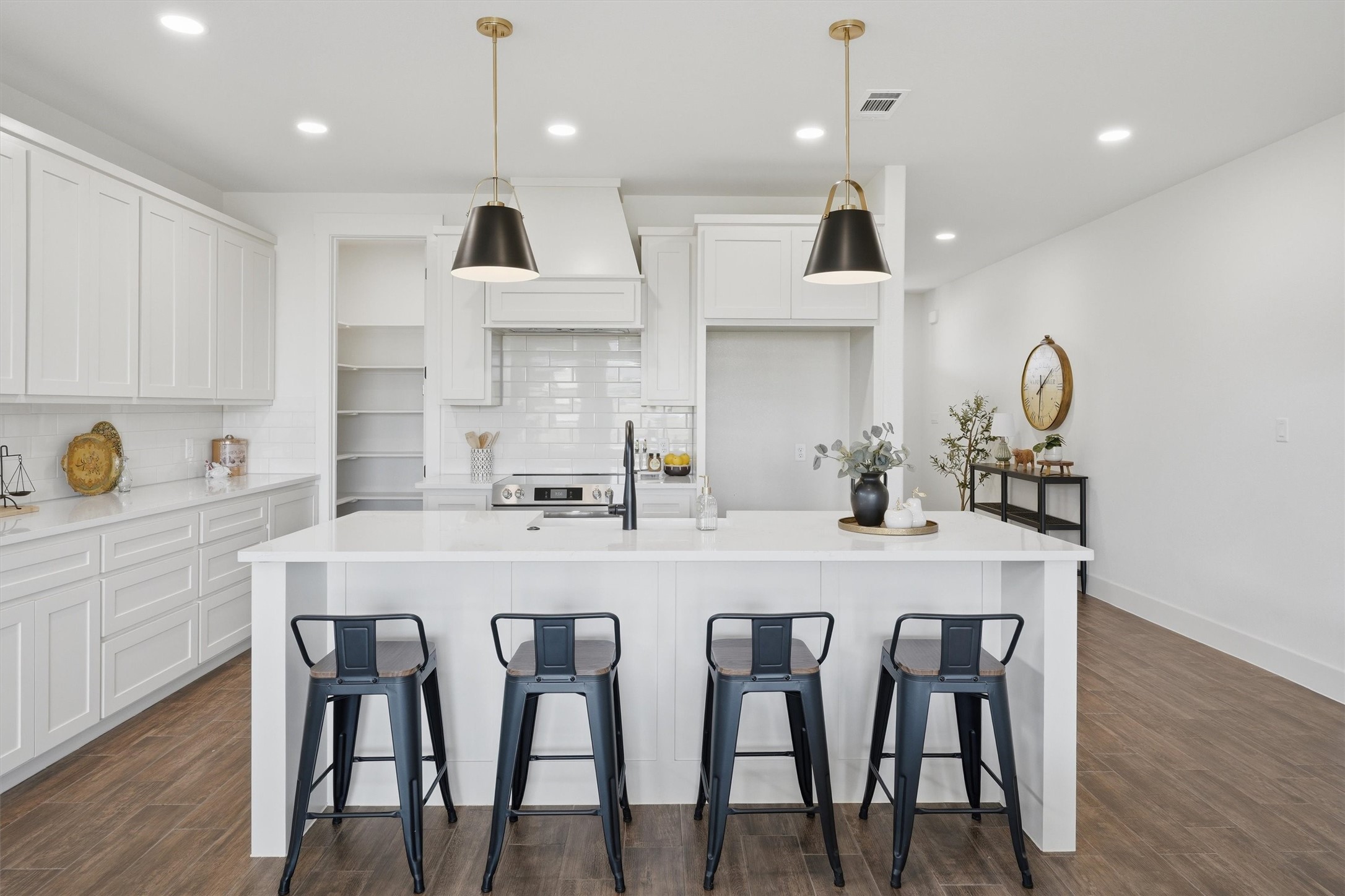 944 Huckleberry Lane