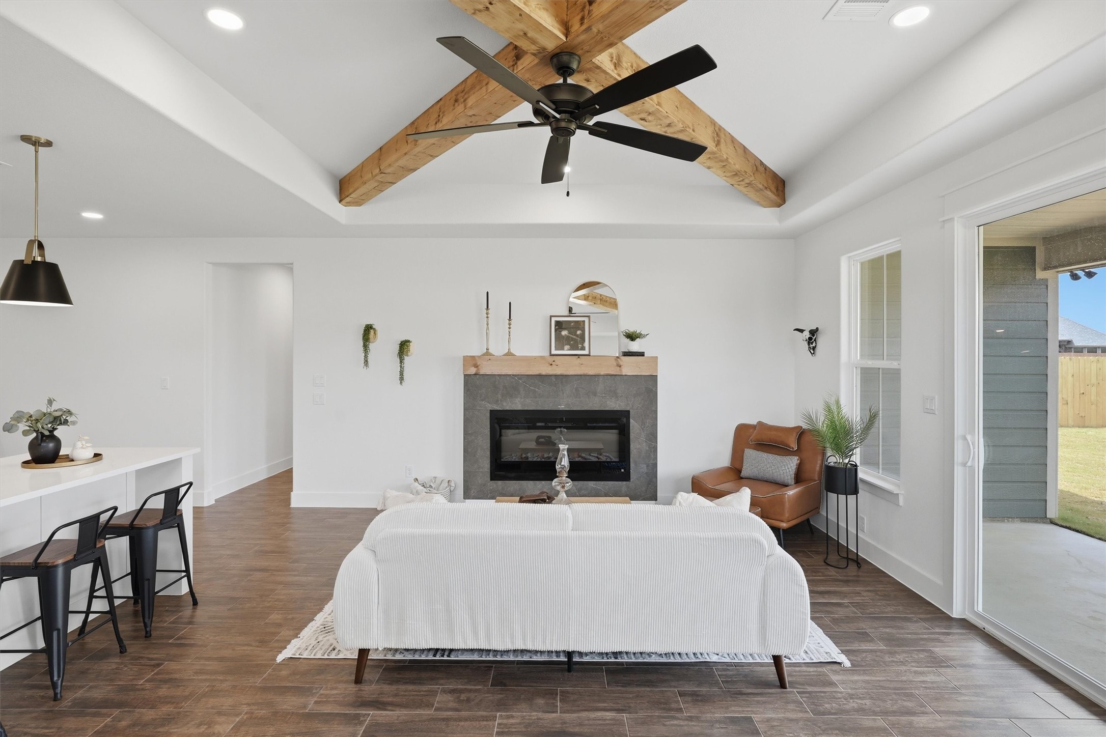 944 Huckleberry Lane