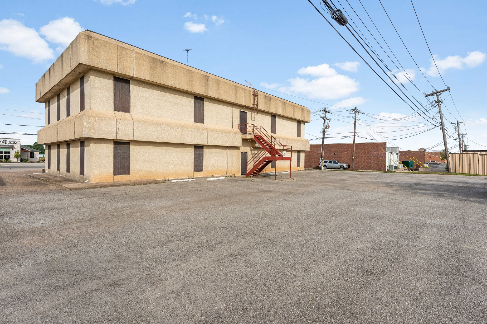 3230 Fall Creek Highway