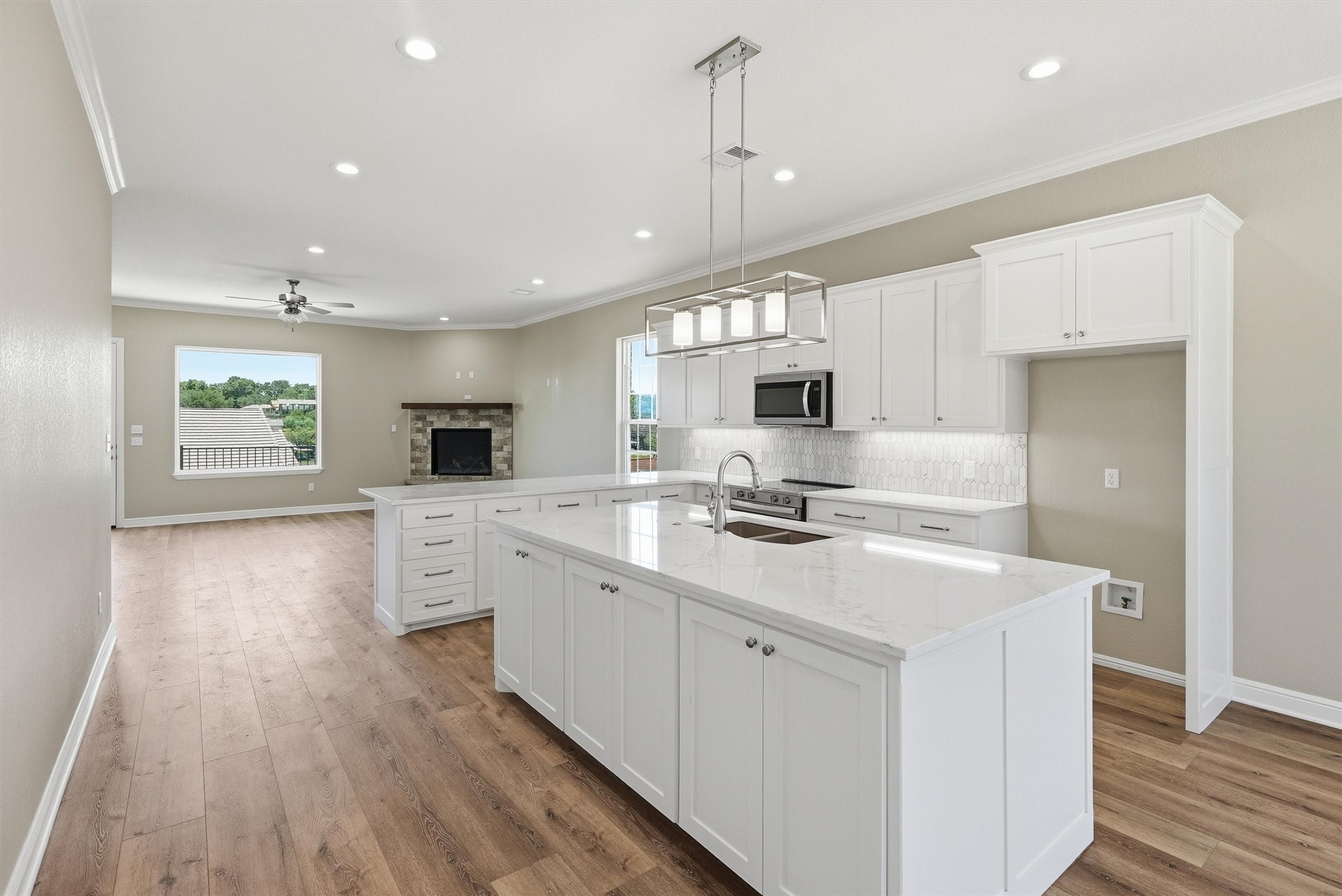 5126 Country Club Drive