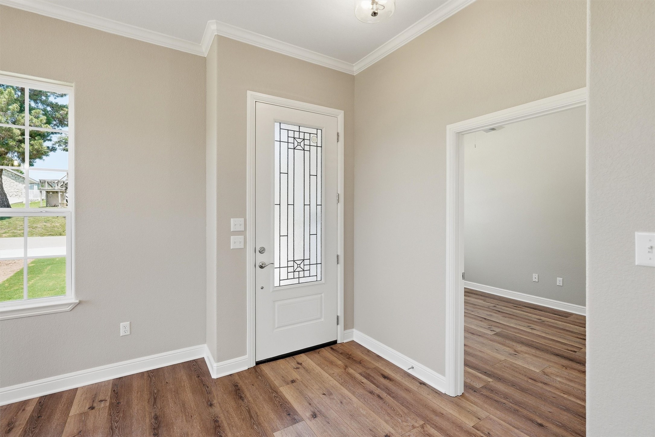 5126 Country Club Drive
