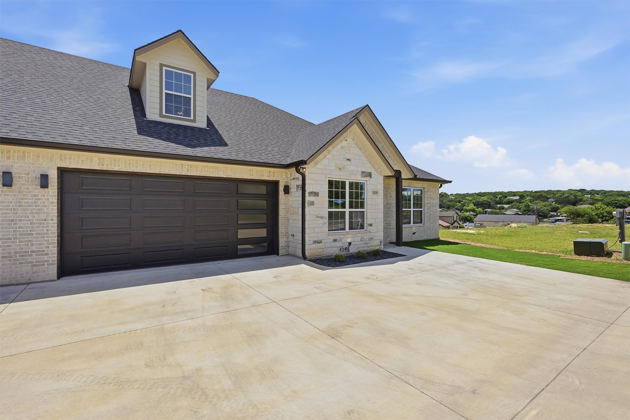 5126 Country Club Drive