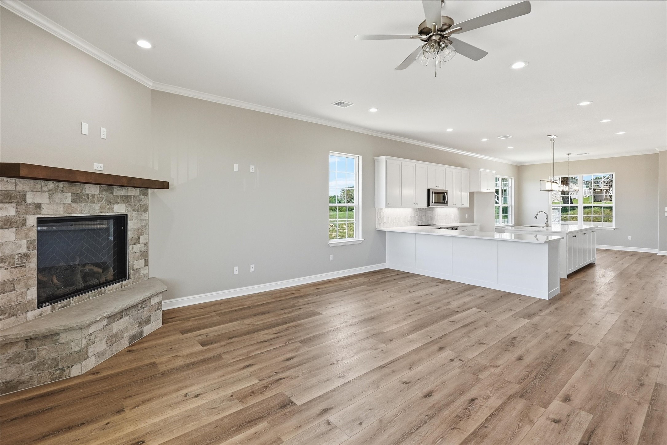 5126 Country Club Drive