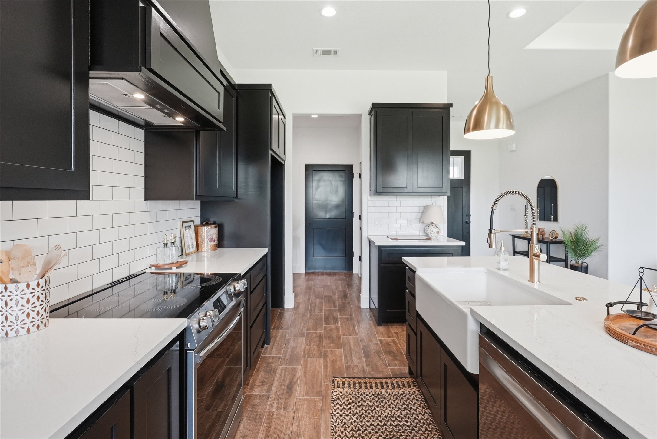 809 Lavender Court