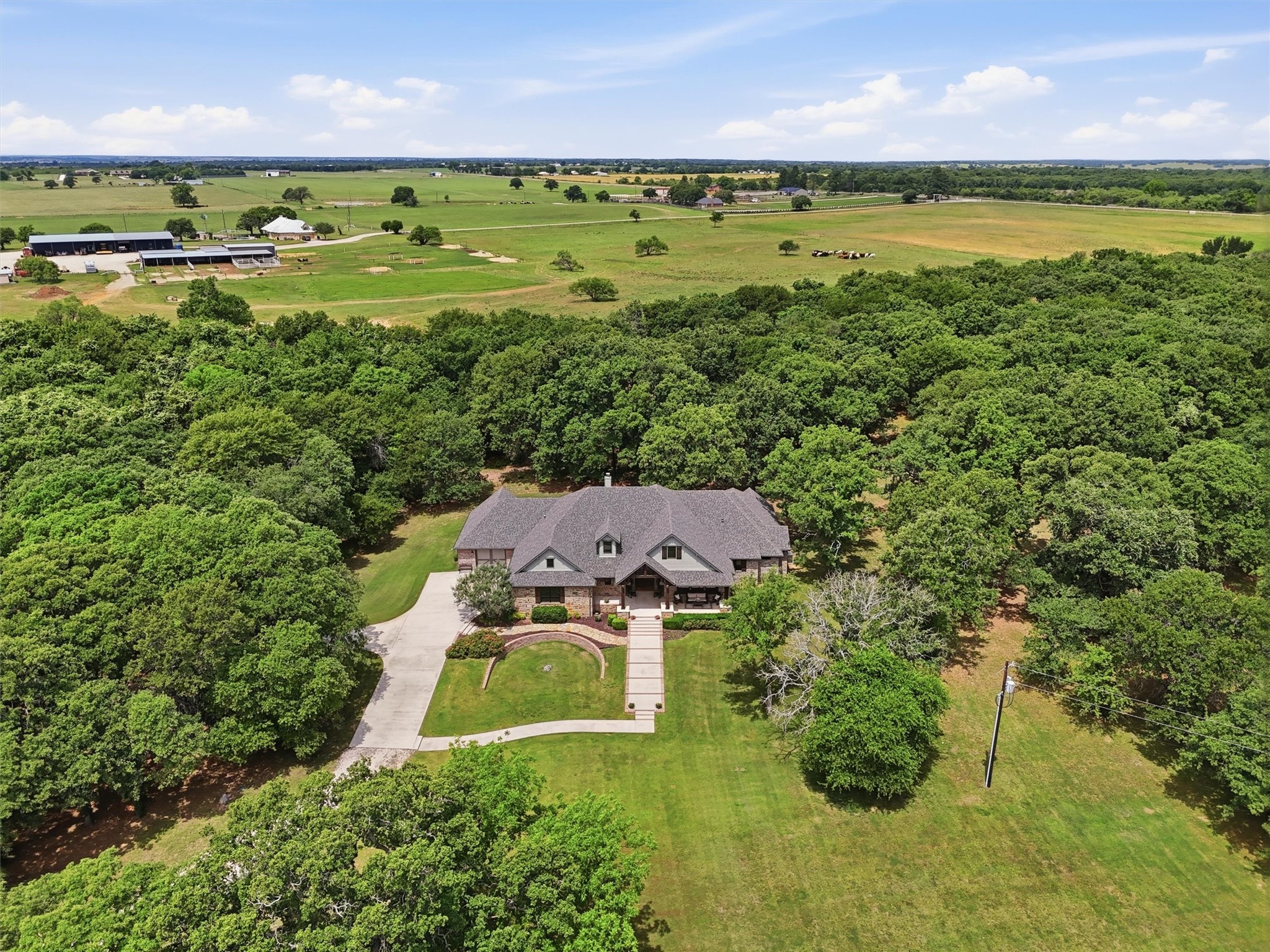 2304 Winchester Court