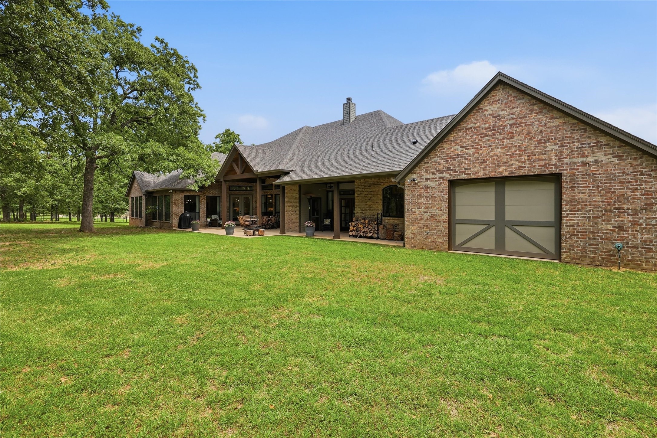 2304 Winchester Court