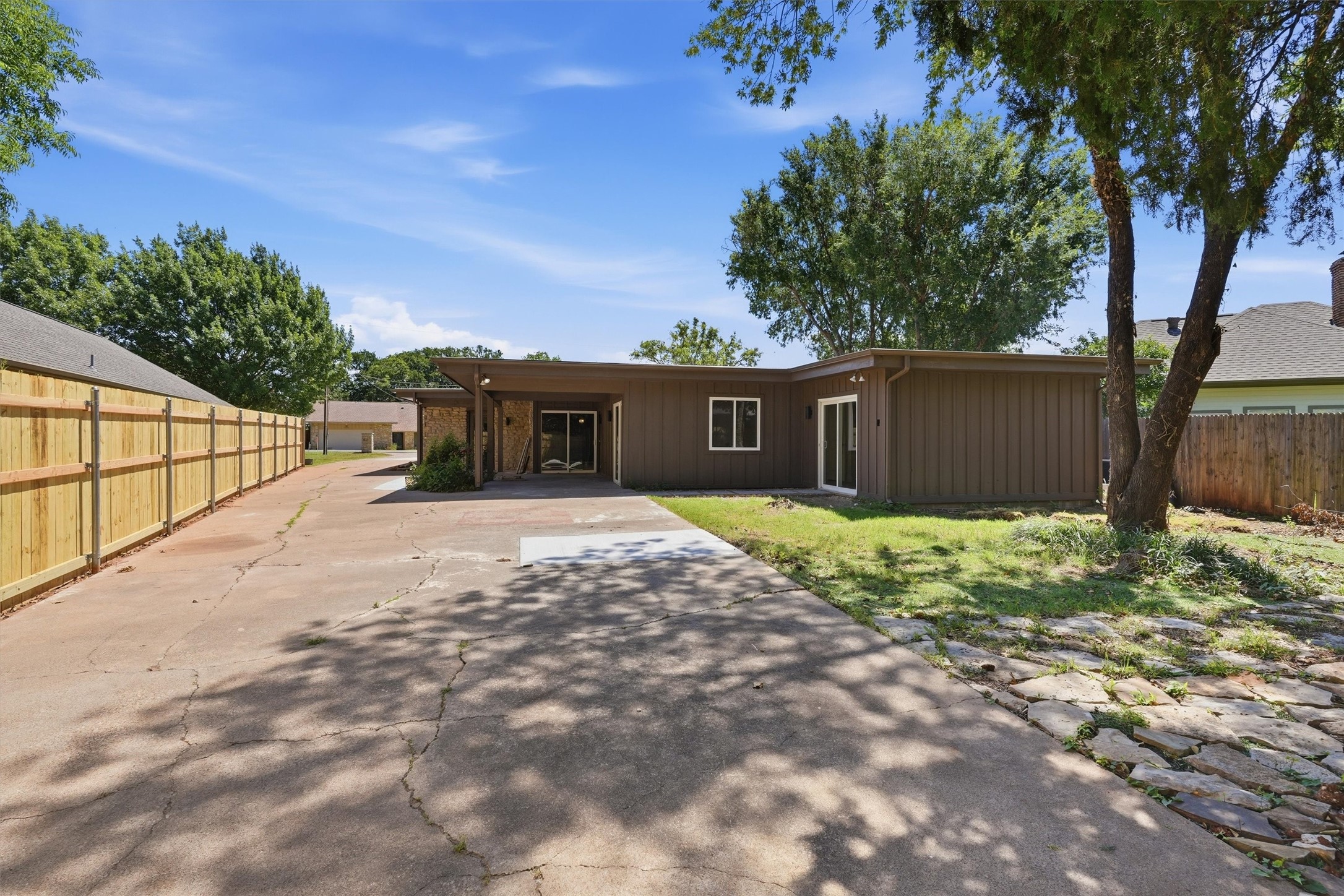5506 Cortez Drive