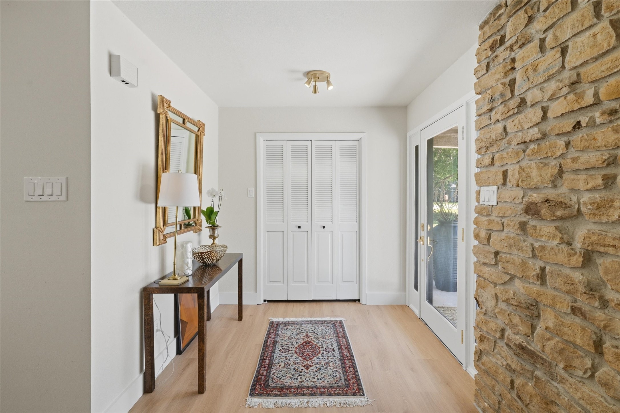 5506 Cortez Drive