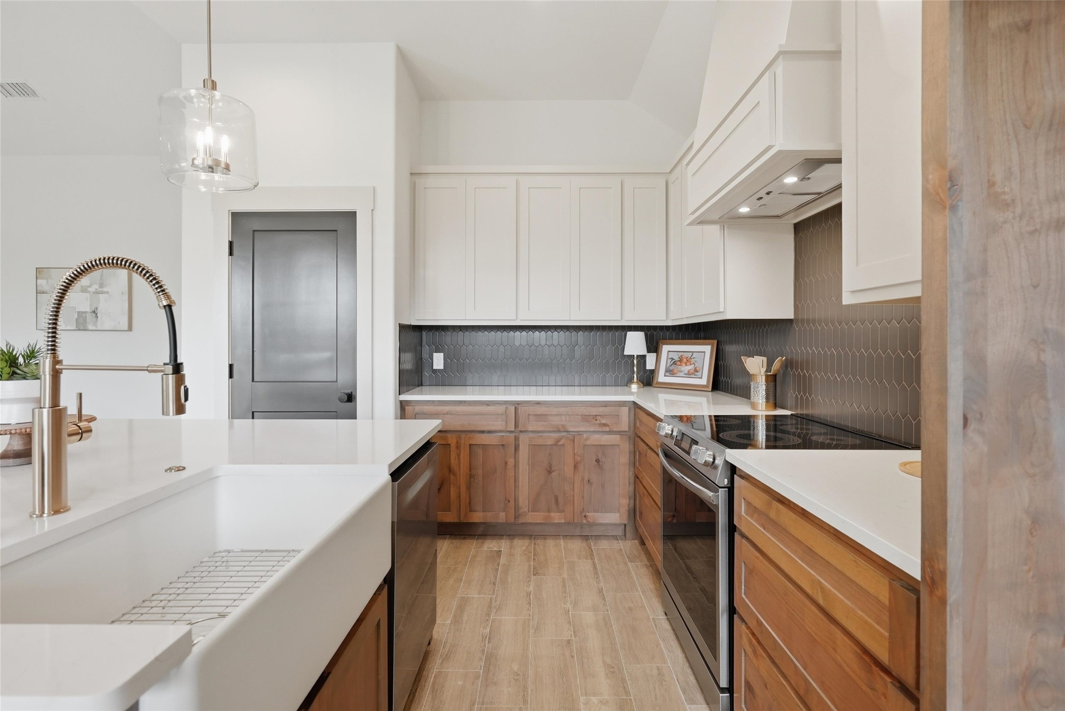 805 Lavender Court