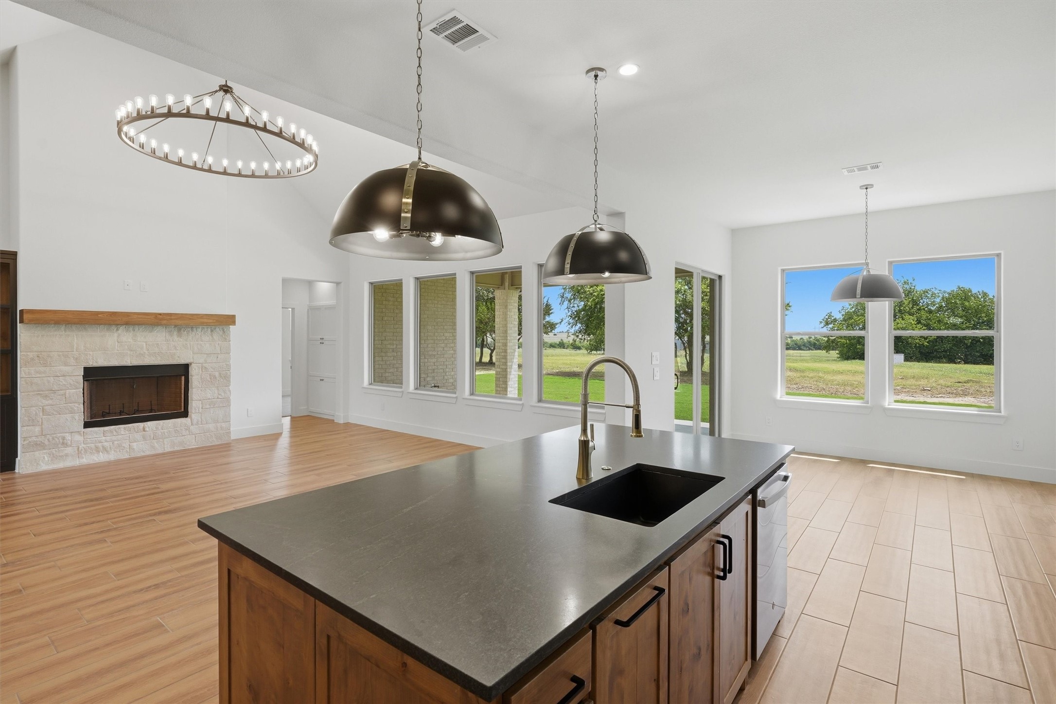 6056 County Road 1229