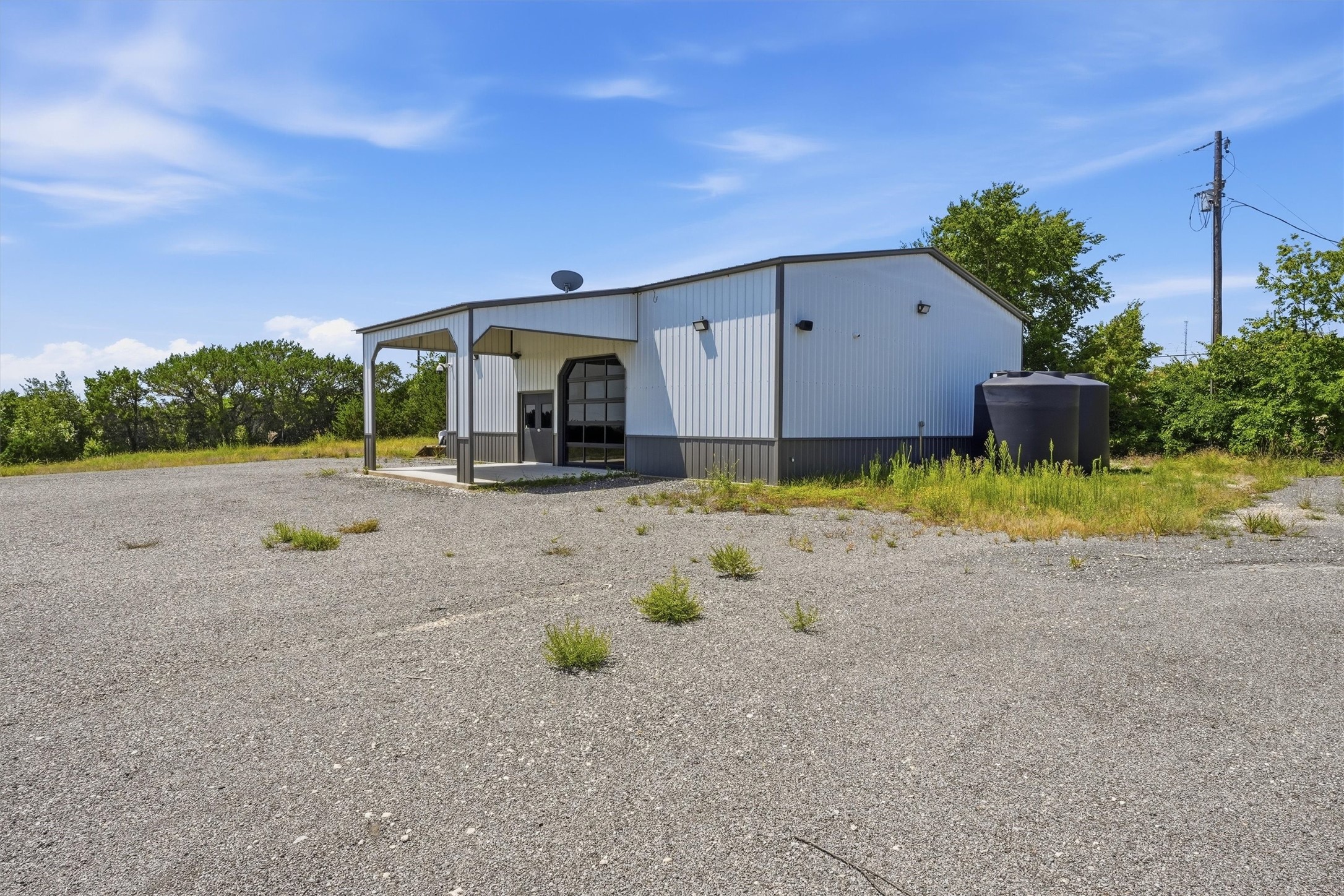 6021 E US Highway 377