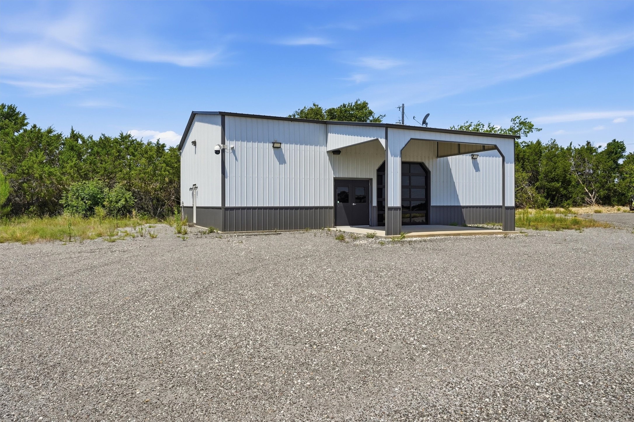 6021 E US Highway 377