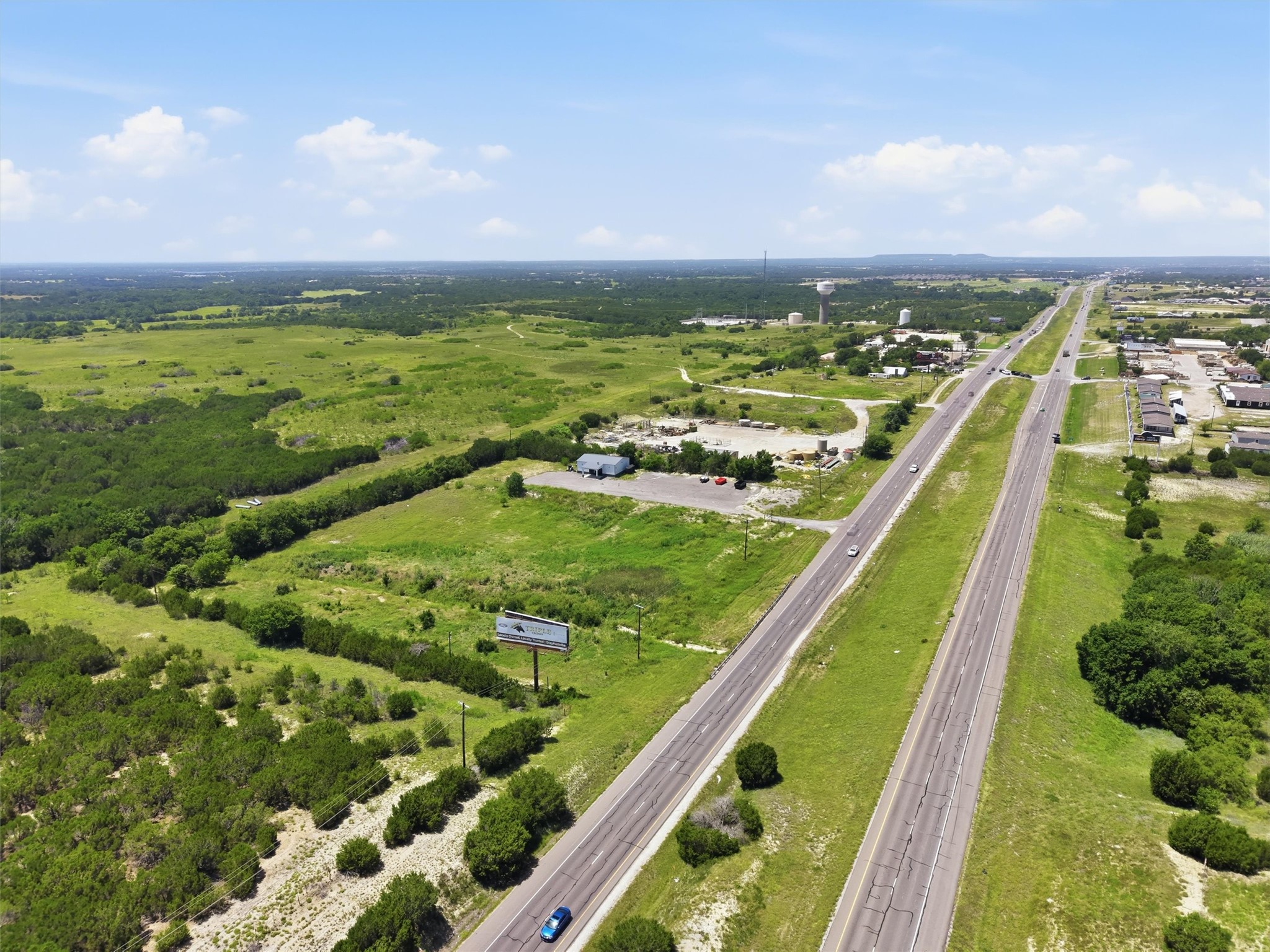 6021 E US Highway 377