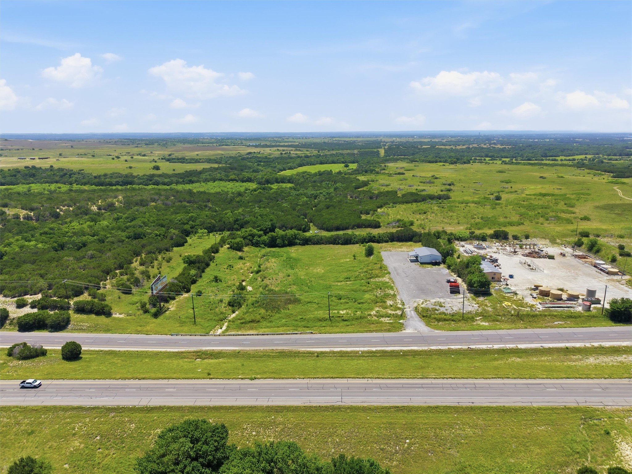 6021 E US Highway 377