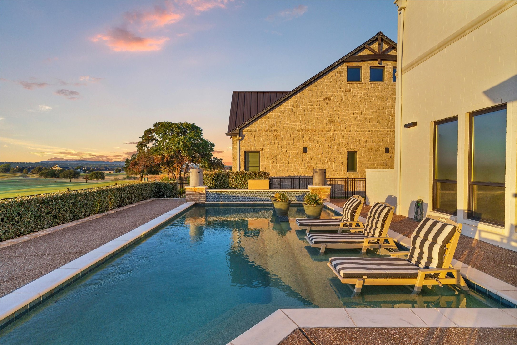1008 Quarry Court