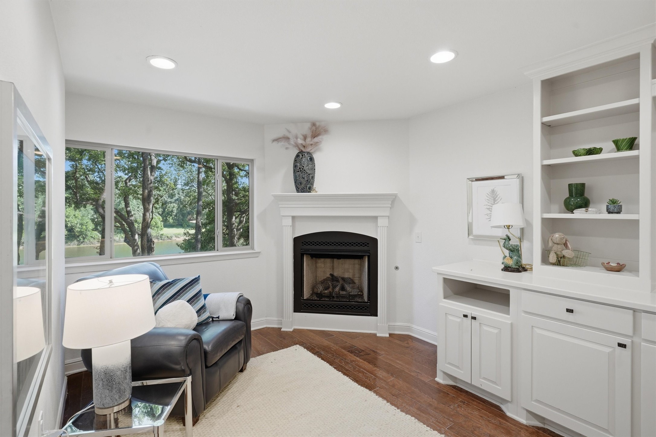 6818 Westover Drive