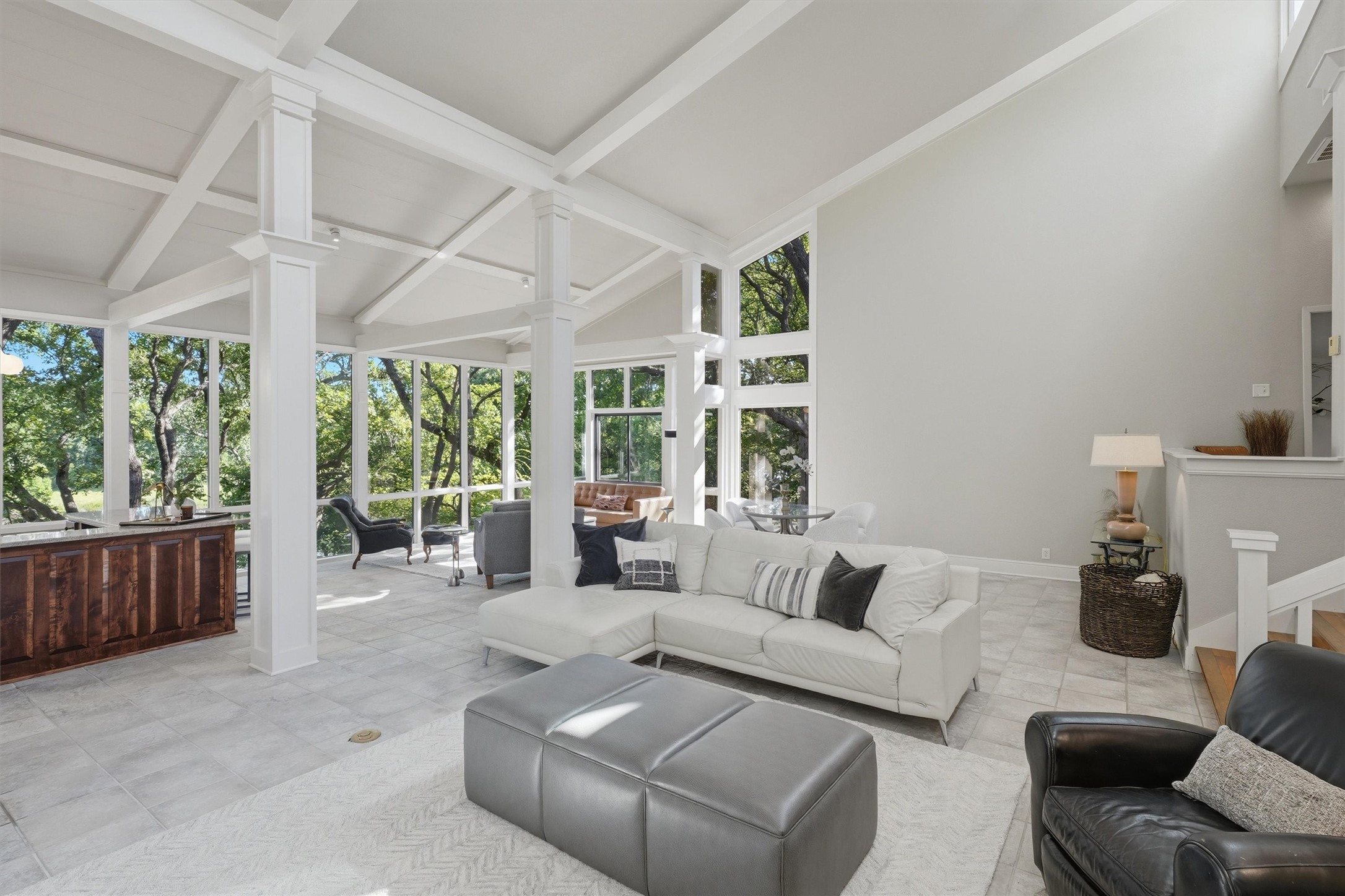 6818 Westover Drive