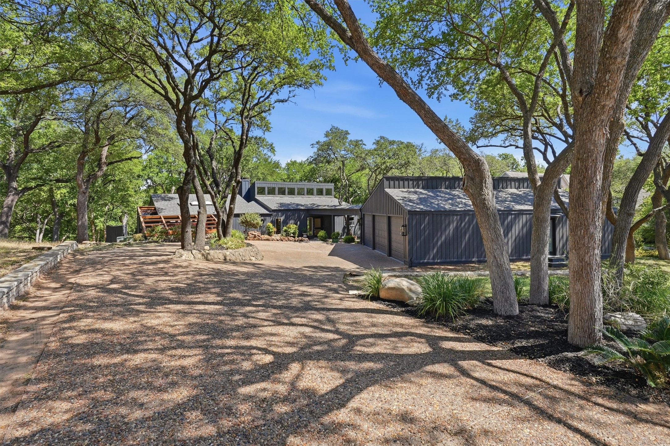 6818 Westover Drive