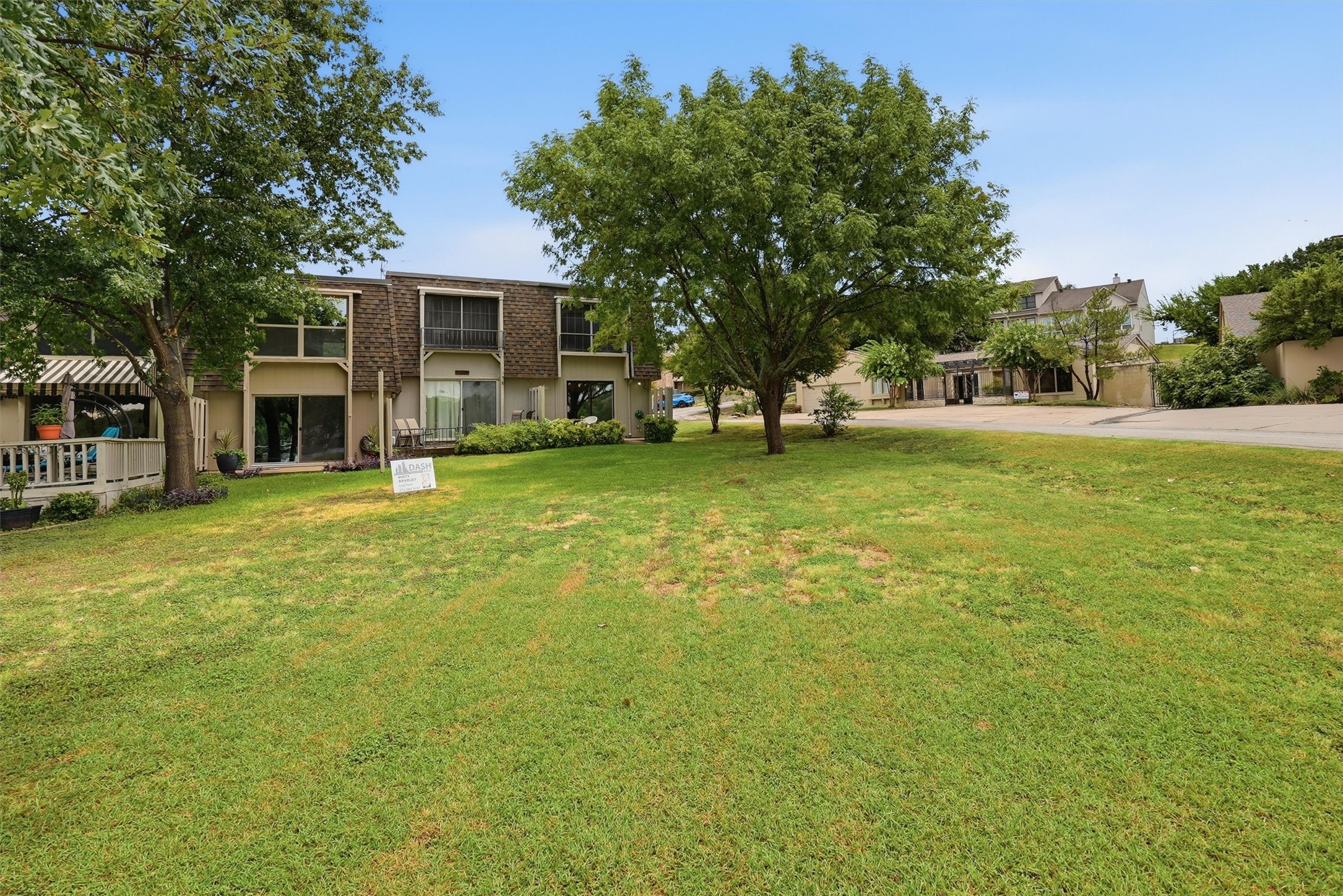 4318 Overlook Court