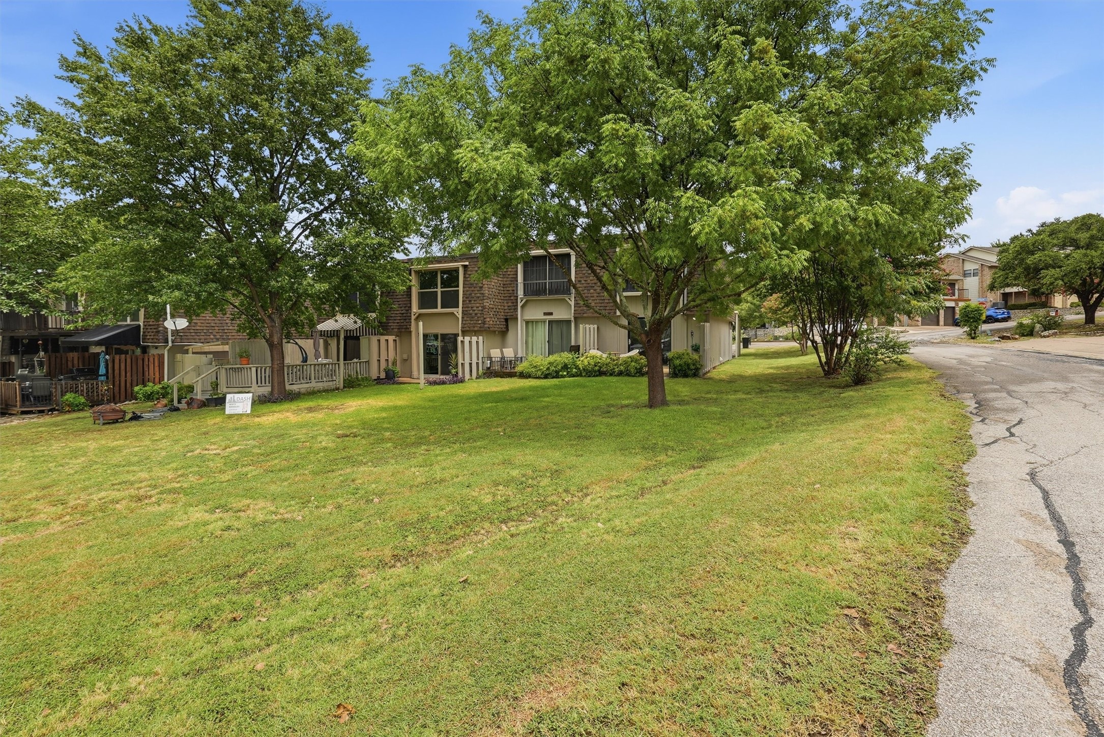 4318 Overlook Court