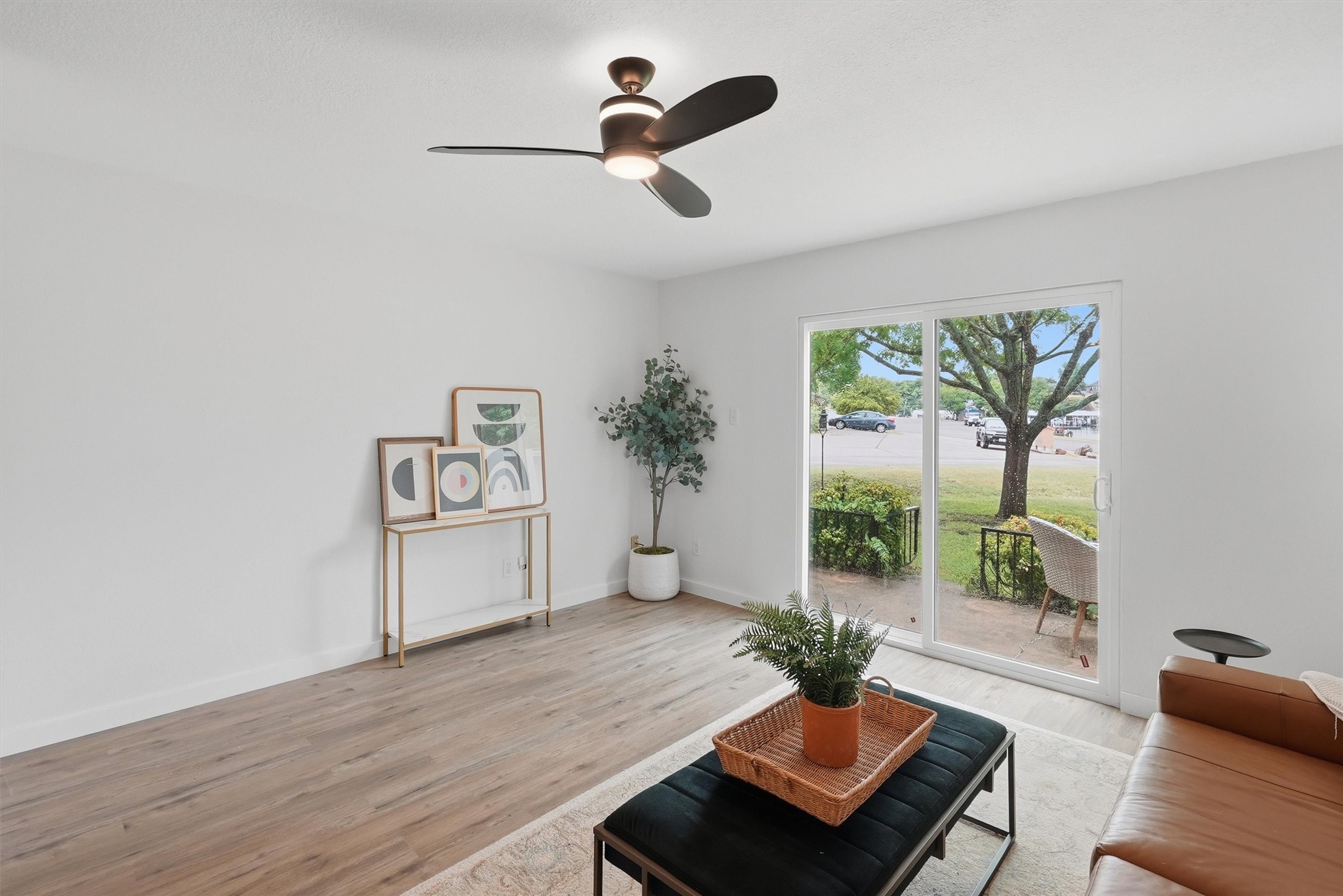 4318 Overlook Court