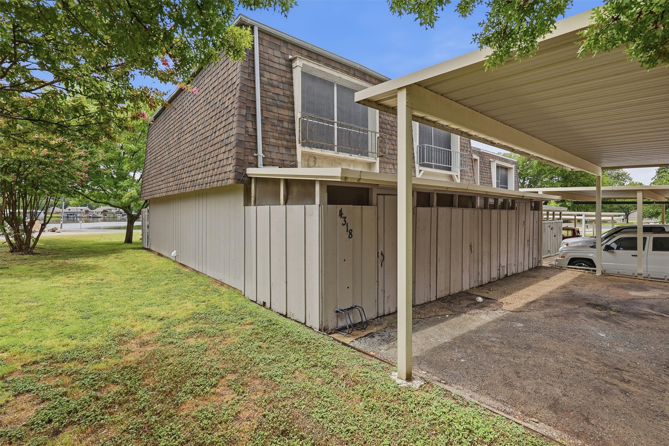 4318 Overlook Court