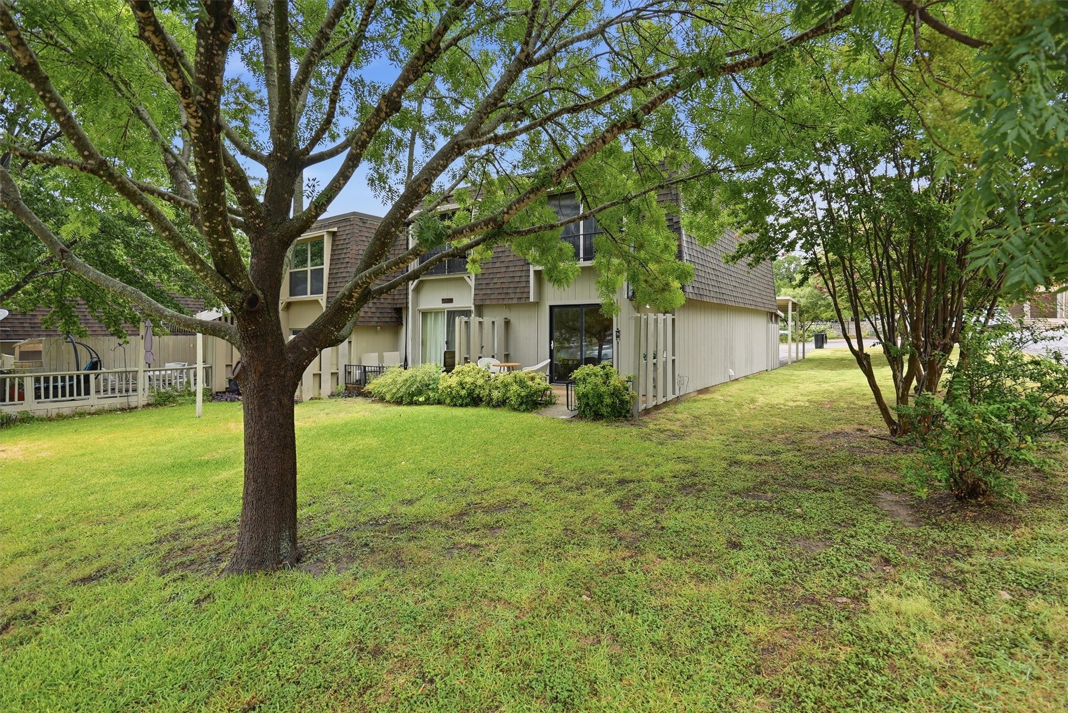 4318 Overlook Court