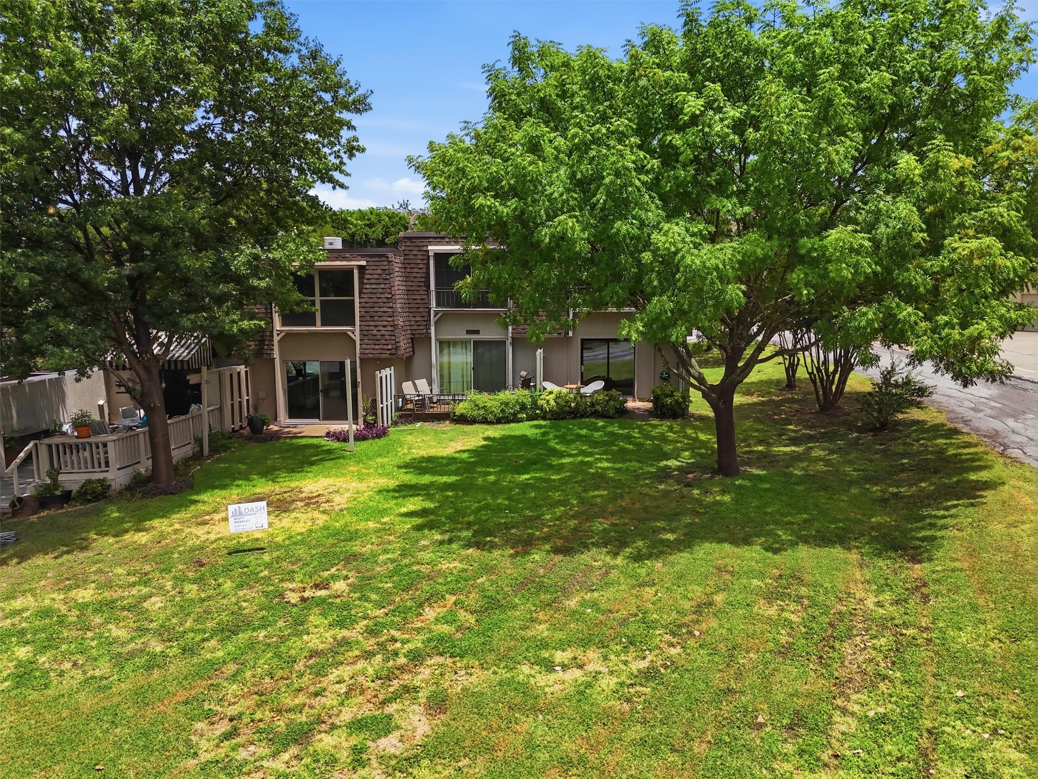 4318 Overlook Court