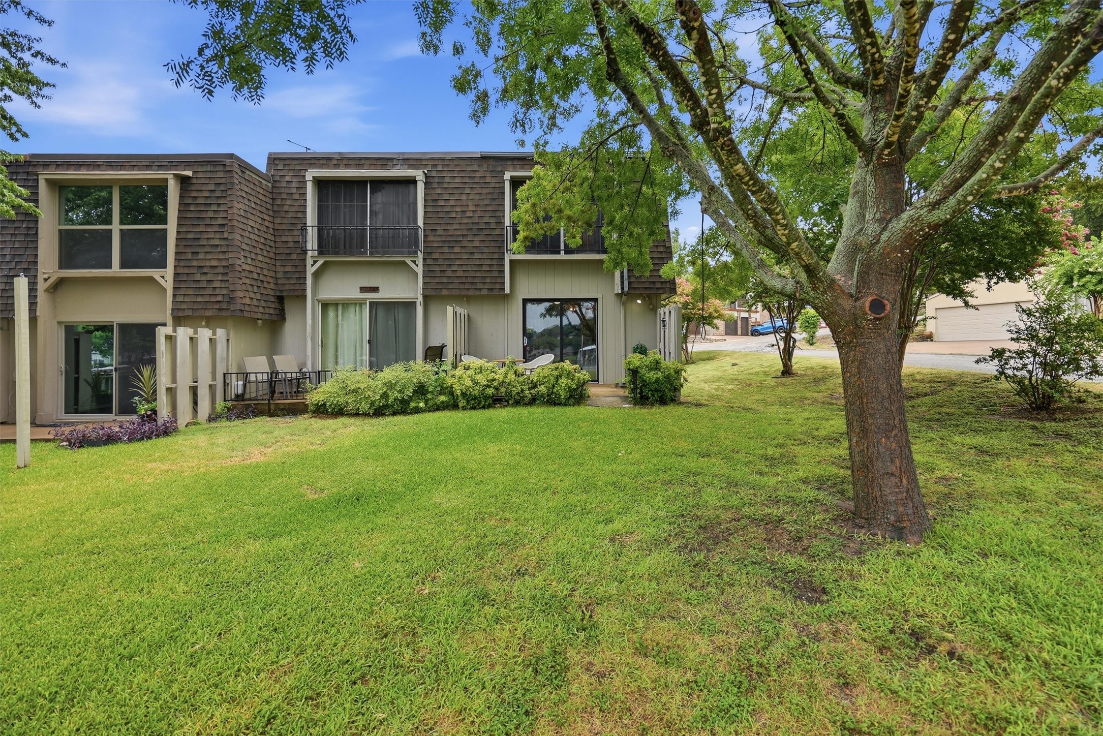 4318 Overlook Court