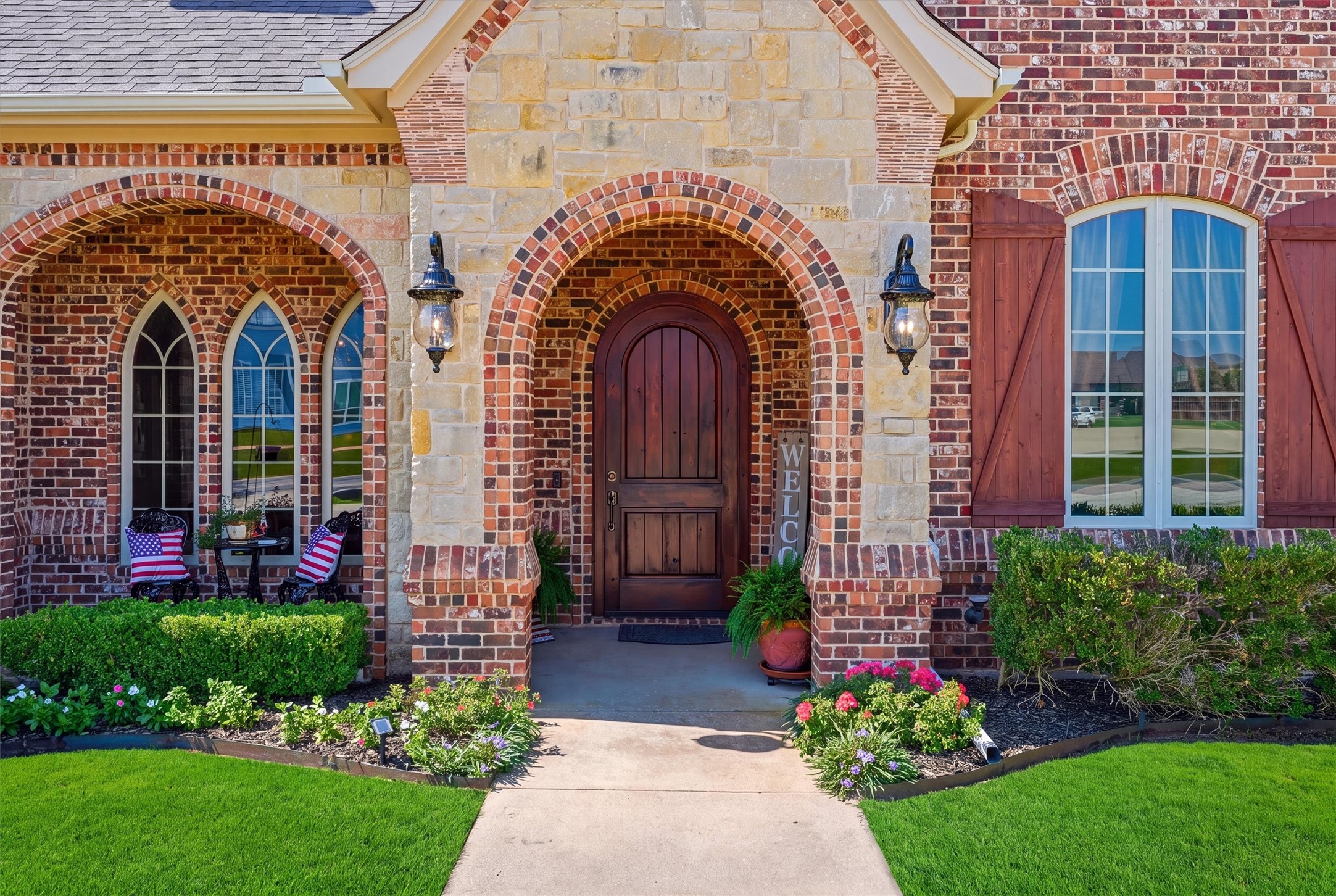 108 Concorde Circle