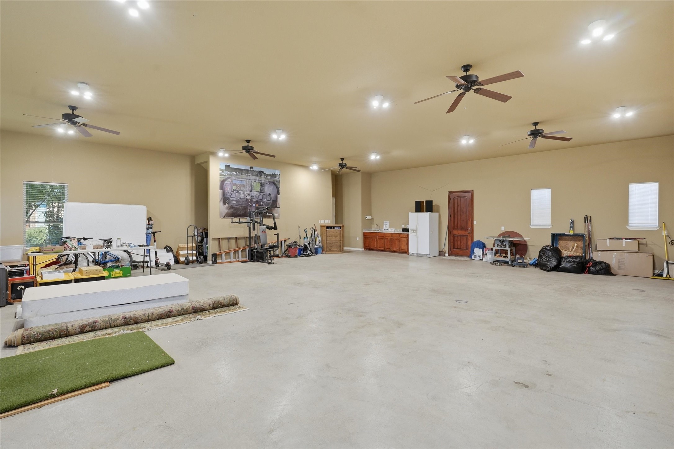 108 Concorde Circle
