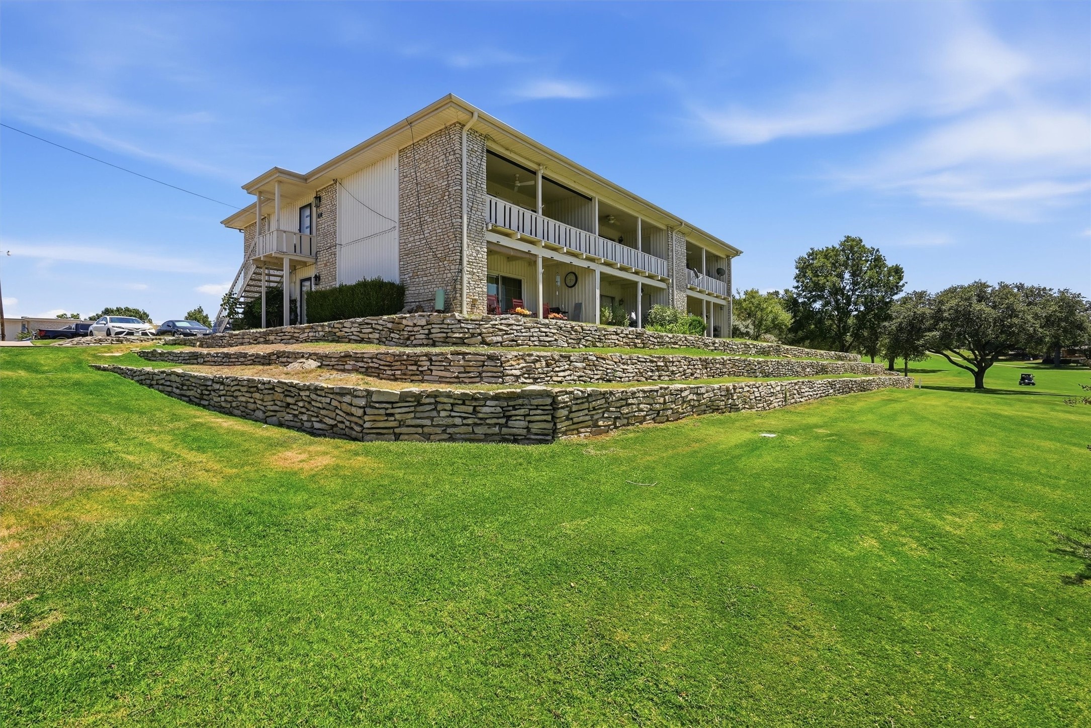 4211 Fairway Drive