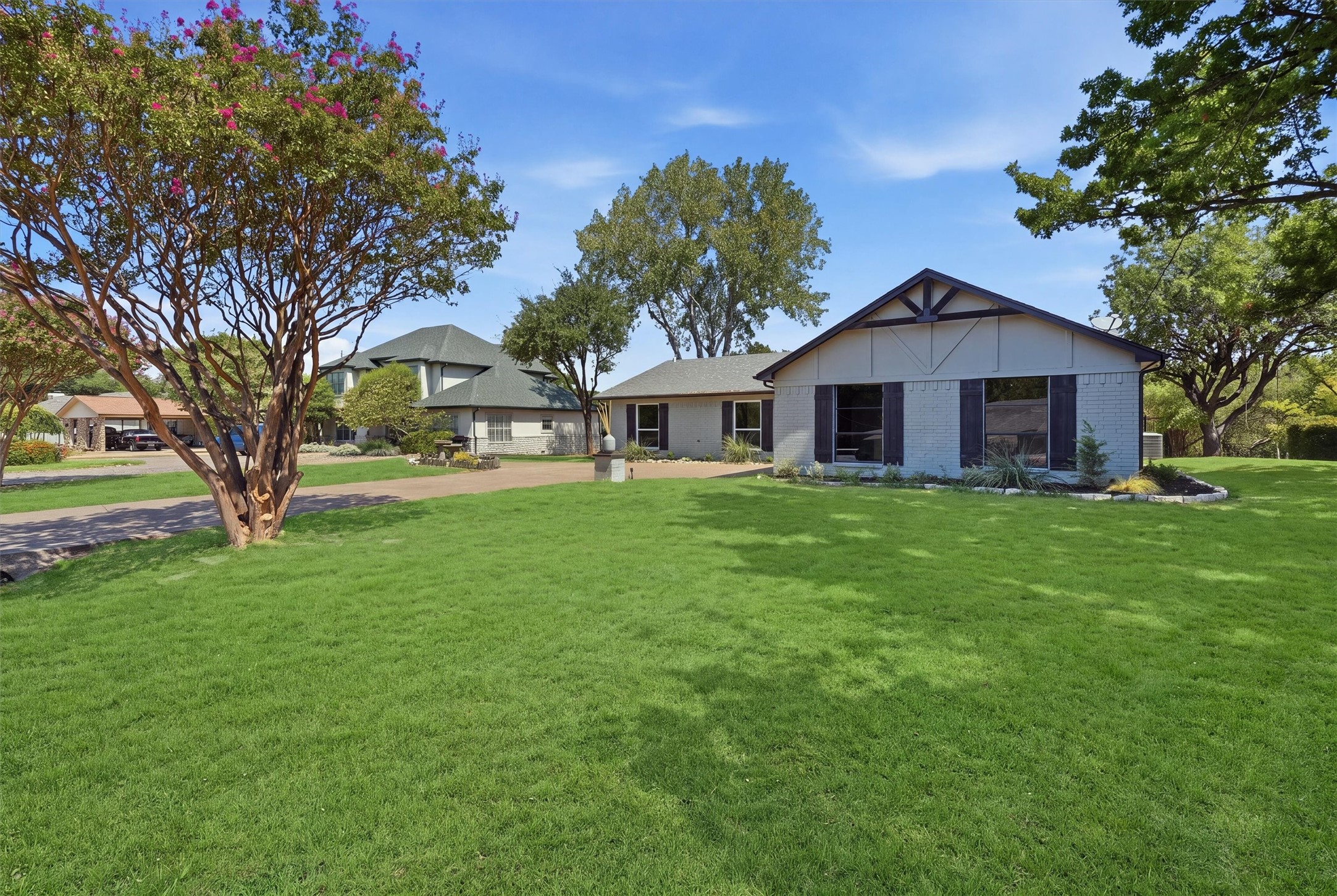 5123 Fairway Circle