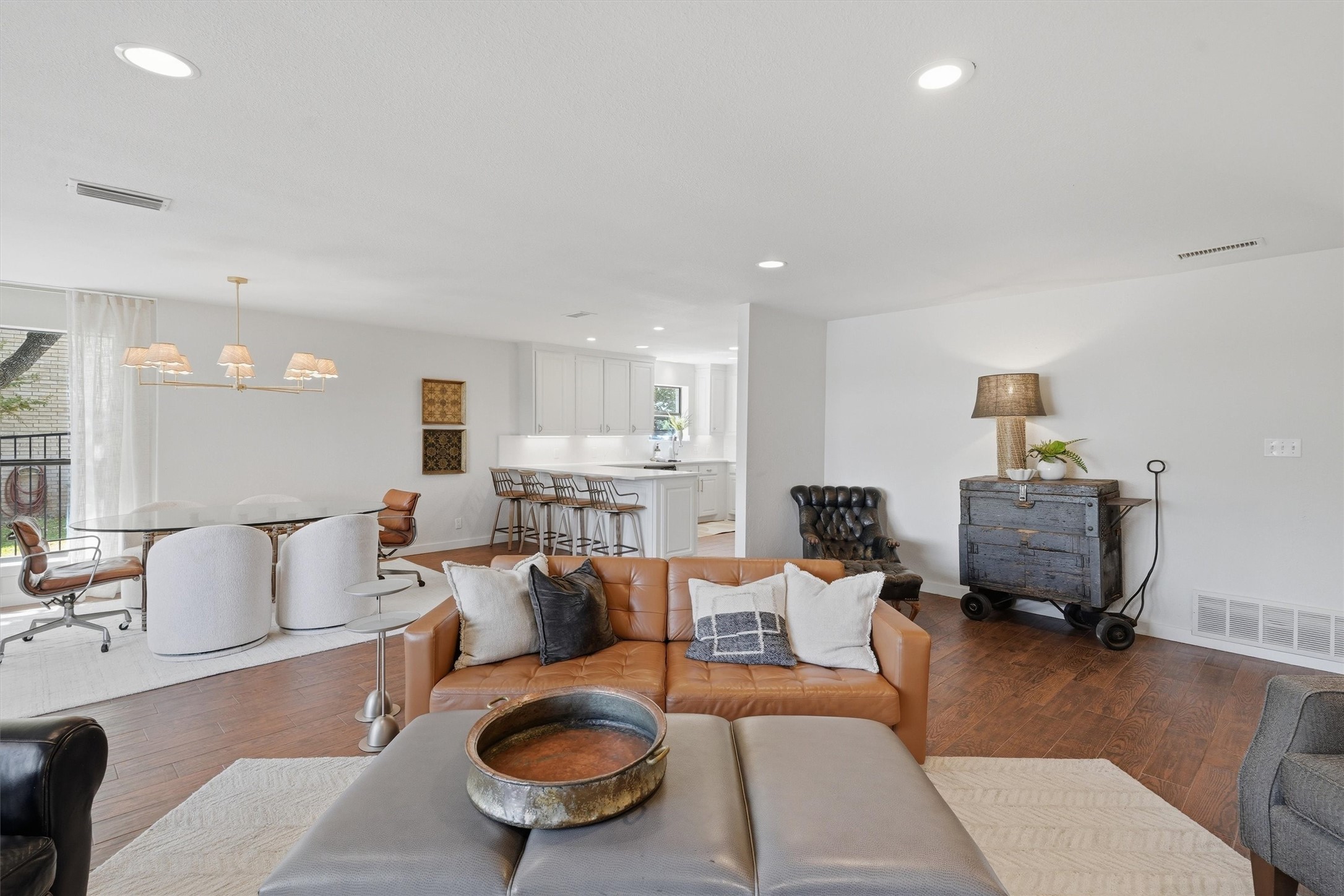 5123 Fairway Circle