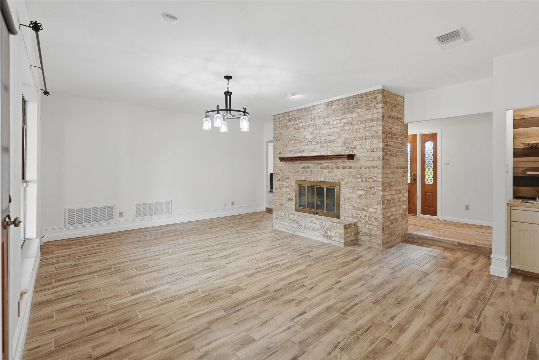 6437 Suncrest Court