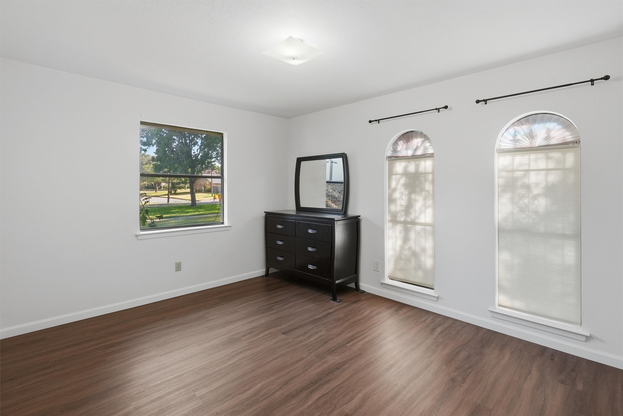 6437 Suncrest Court